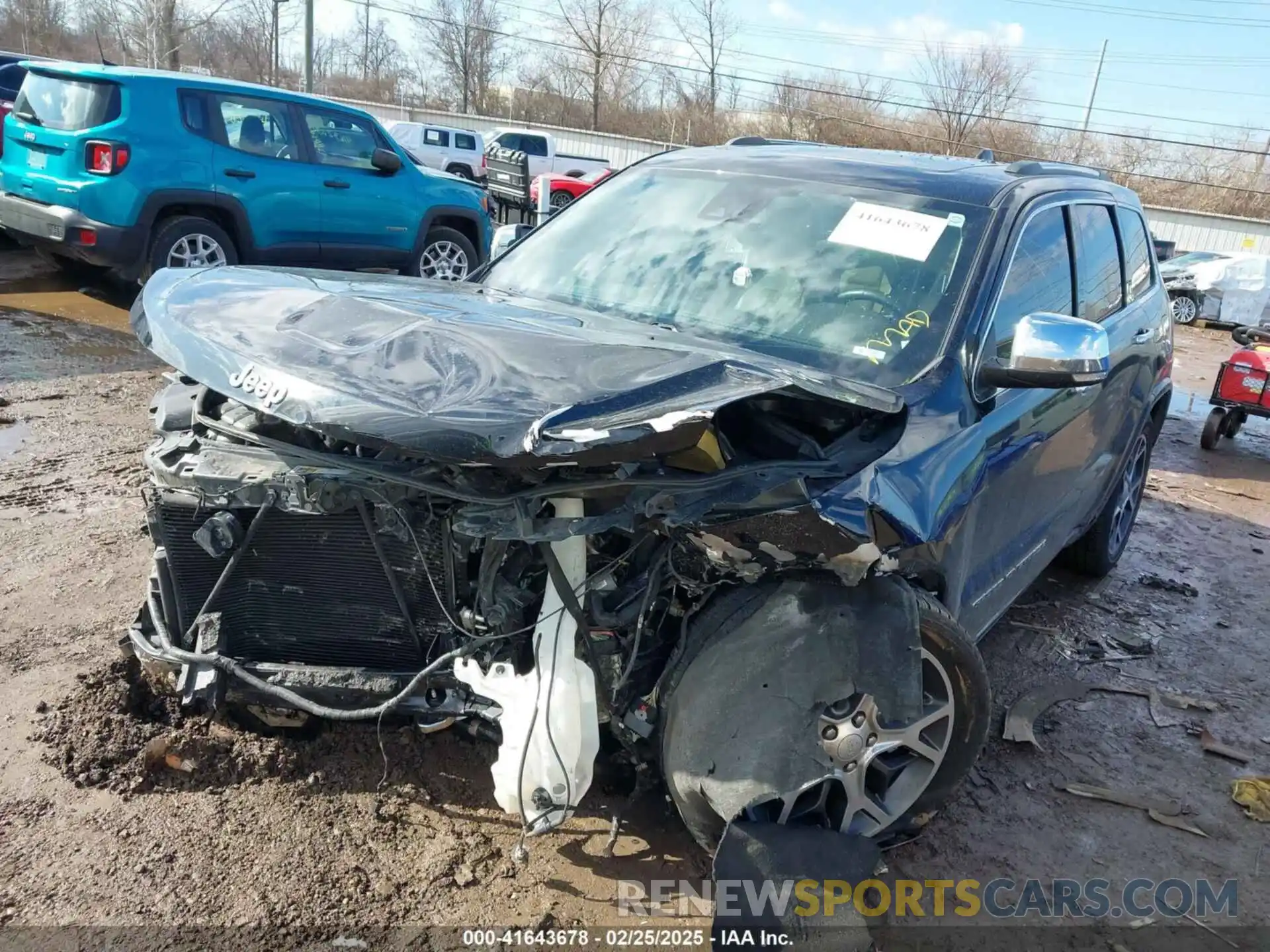 2 Photograph of a damaged car 1C4RJFCGXKC688543 JEEP GRAND CHEROKEE 2019