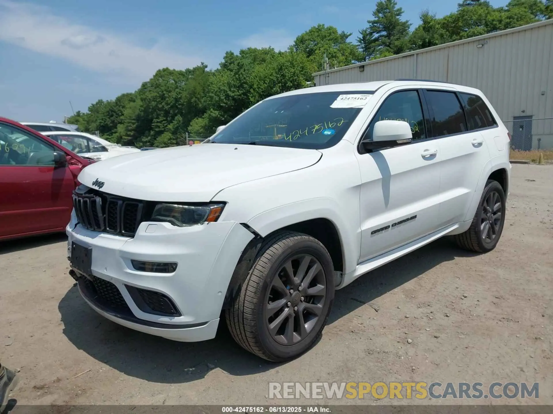 2 Photograph of a damaged car 1C4RJFCGXKC703722 JEEP GRAND CHEROKEE 2019