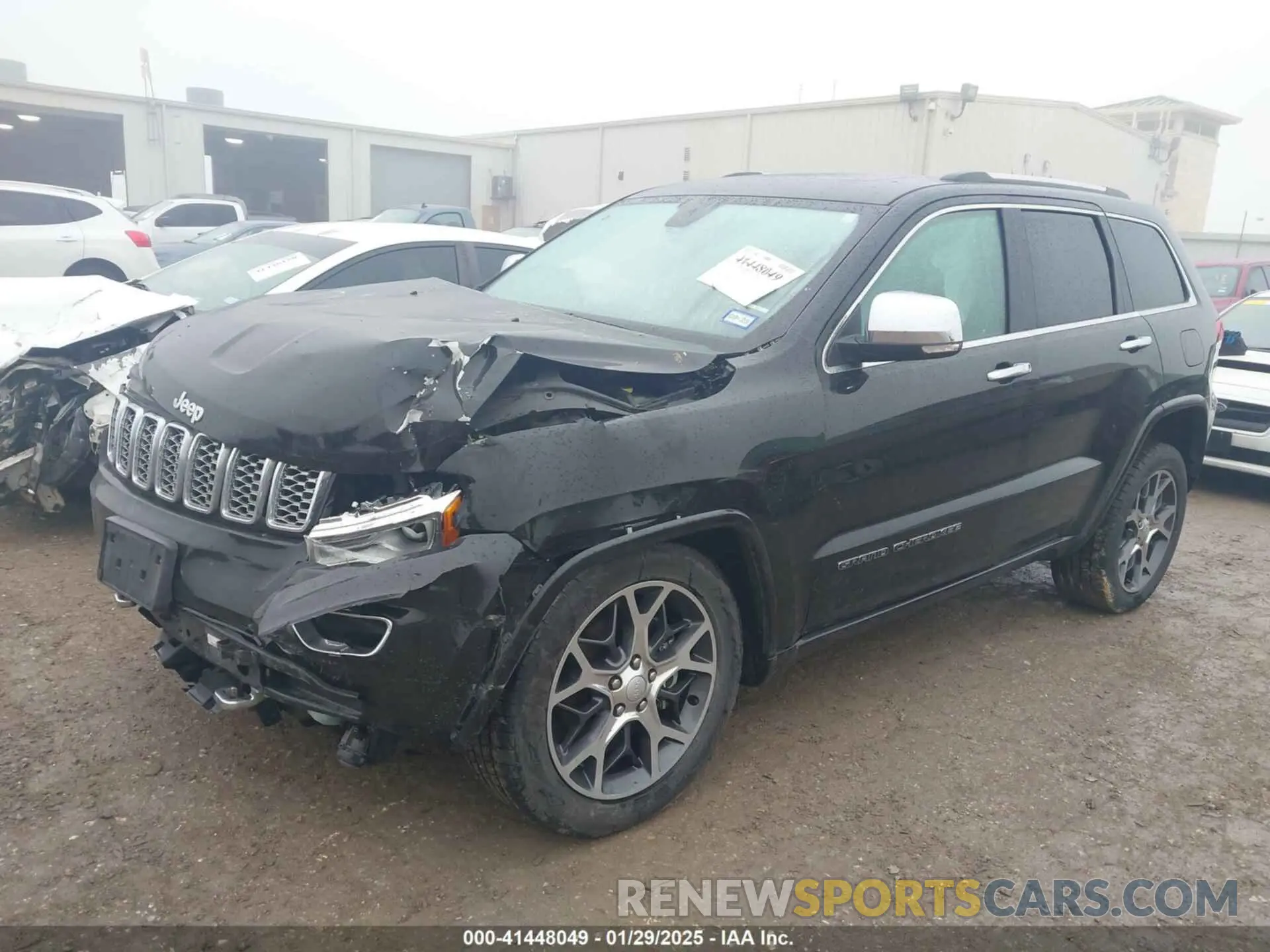 2 Photograph of a damaged car 1C4RJFCT9KC687767 JEEP GRAND CHEROKEE 2019