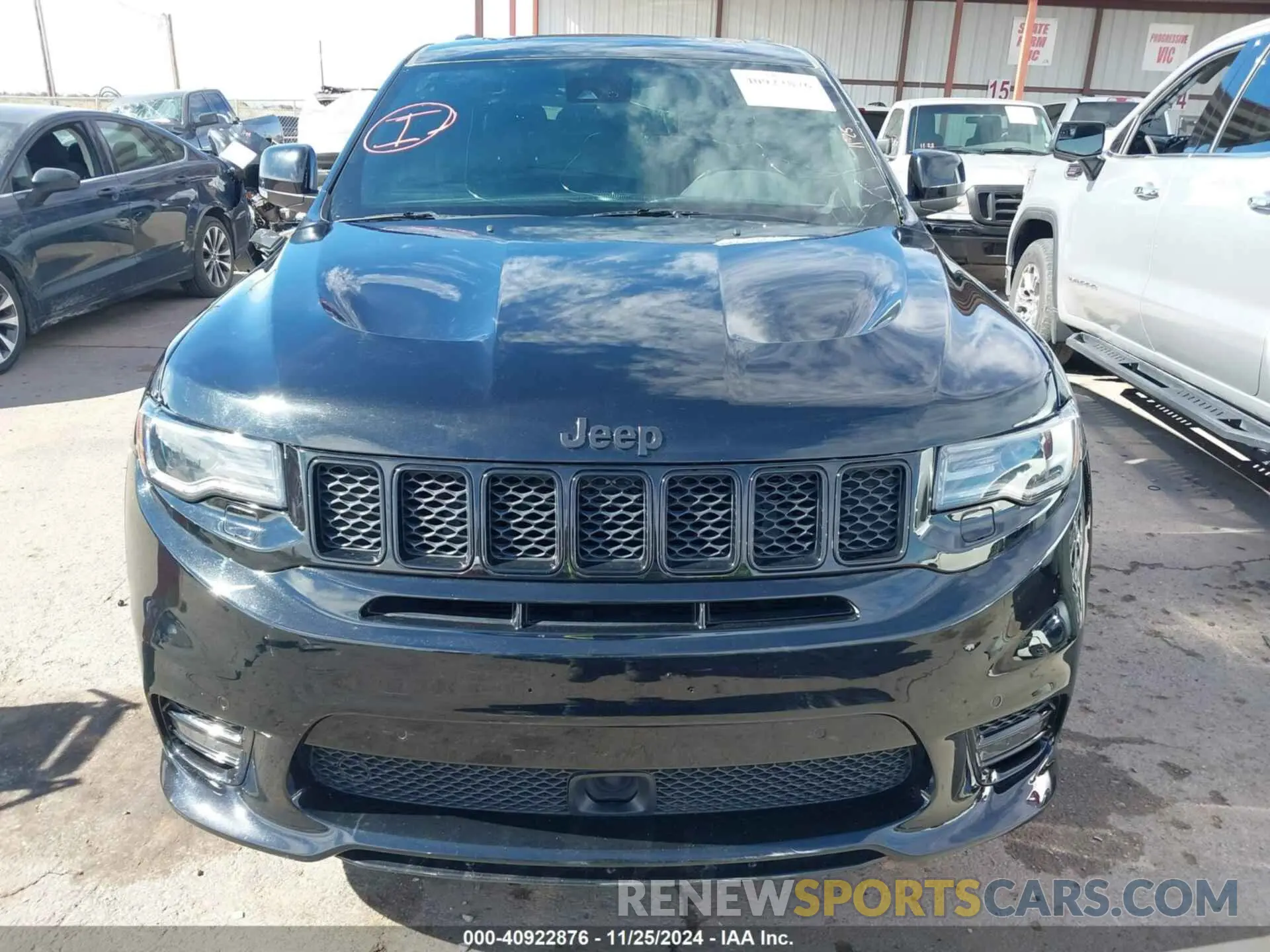 12 Photograph of a damaged car 1C4RJFDJ5KC611105 JEEP GRAND CHEROKEE 2019
