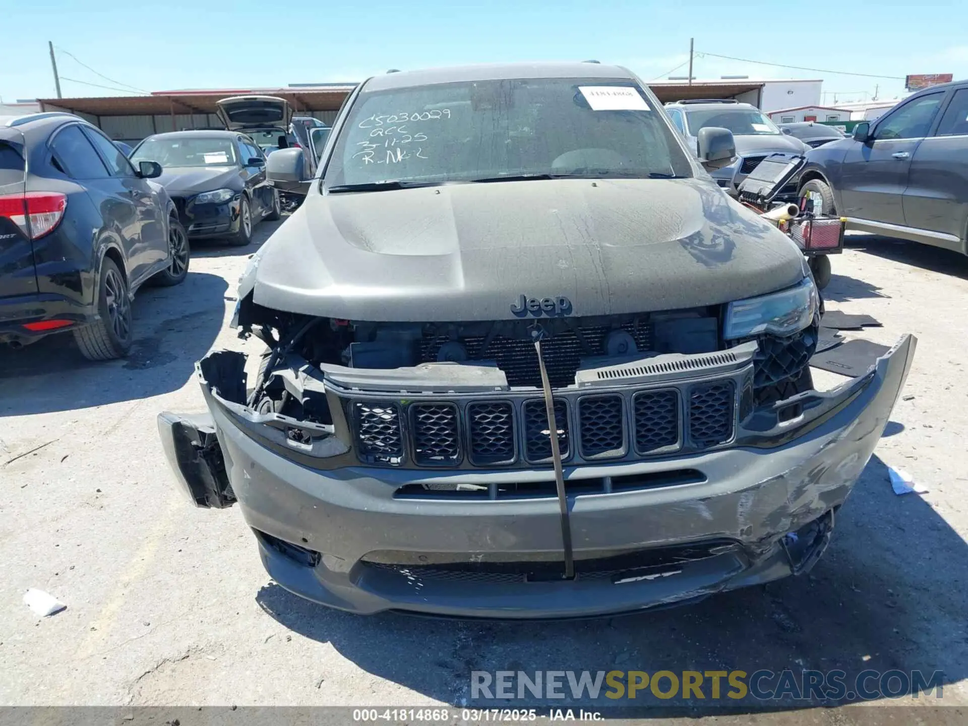 12 Photograph of a damaged car 1C4RJFDJ5KC758685 JEEP GRAND CHEROKEE 2019