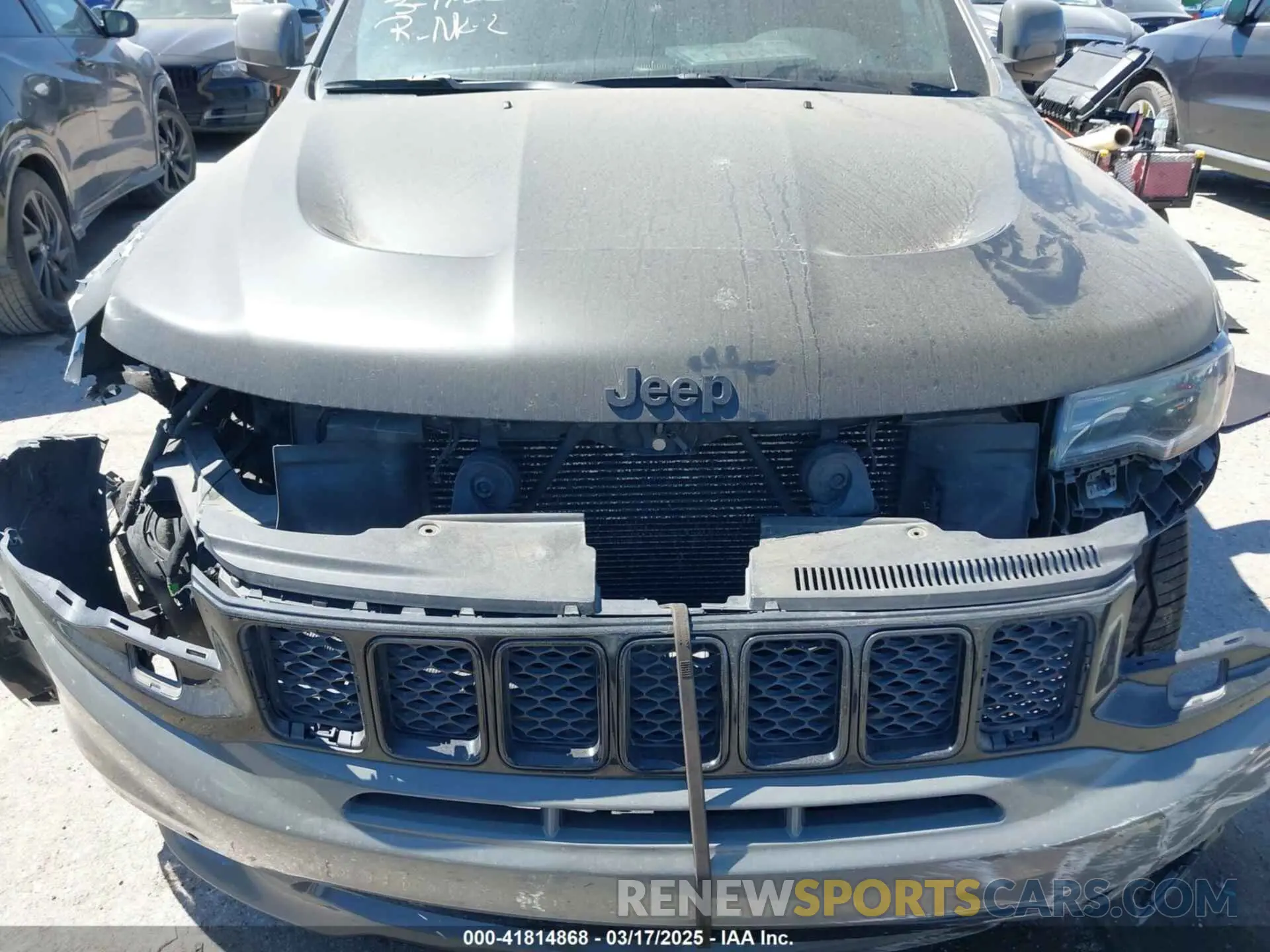 6 Photograph of a damaged car 1C4RJFDJ5KC758685 JEEP GRAND CHEROKEE 2019