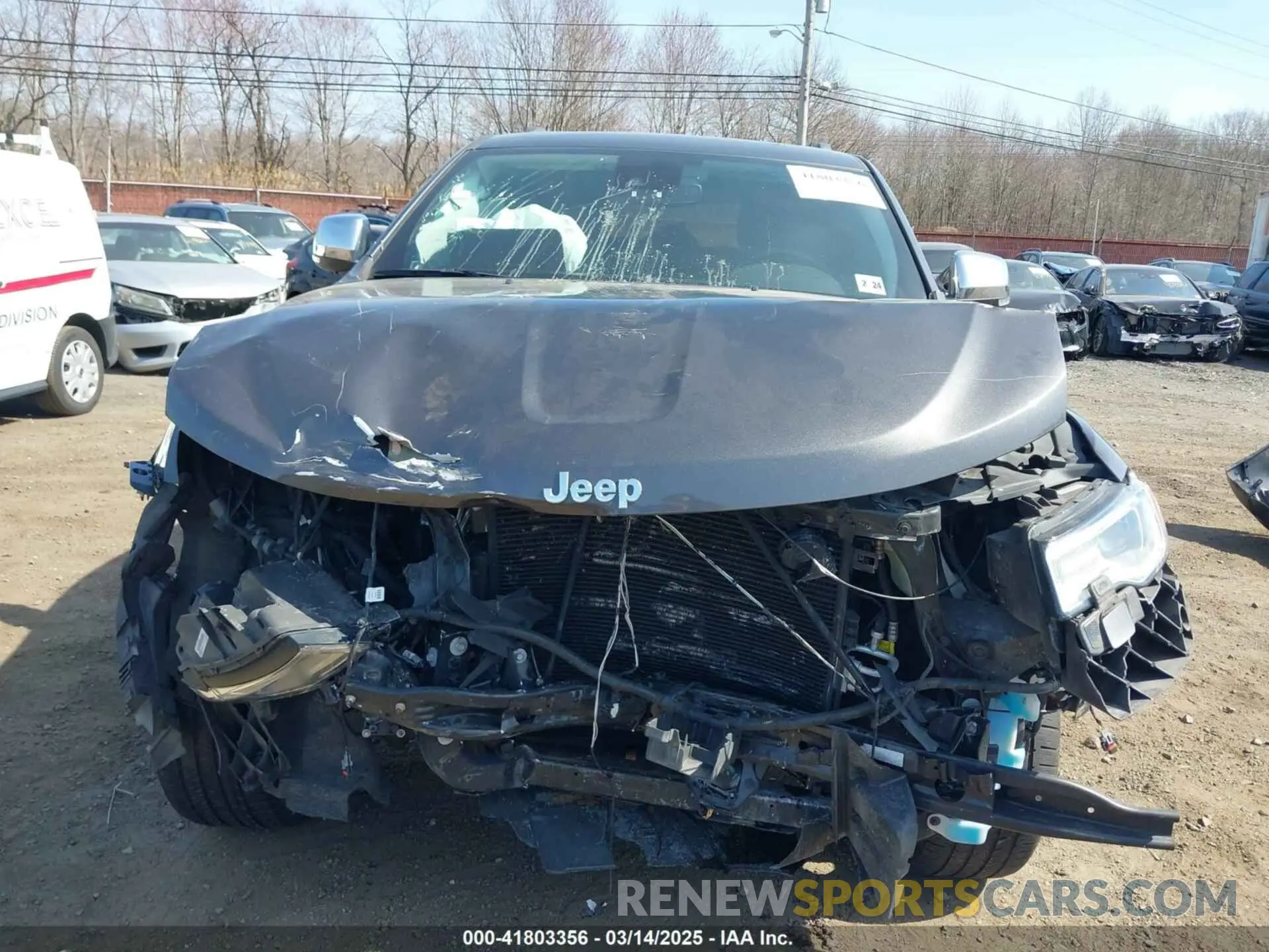 12 Photograph of a damaged car 1C4RJFJG1KC637757 JEEP GRAND CHEROKEE 2019