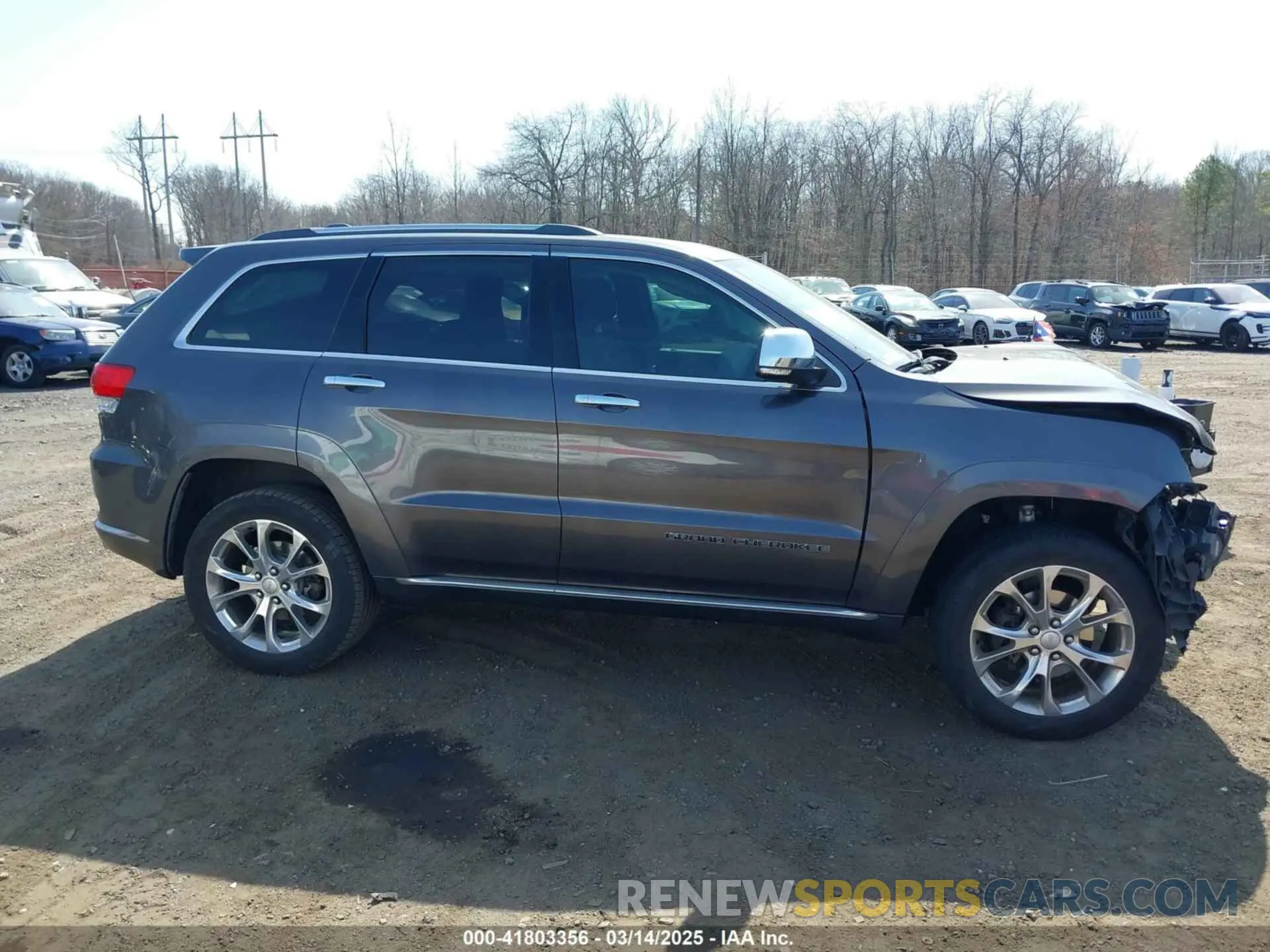 13 Photograph of a damaged car 1C4RJFJG1KC637757 JEEP GRAND CHEROKEE 2019