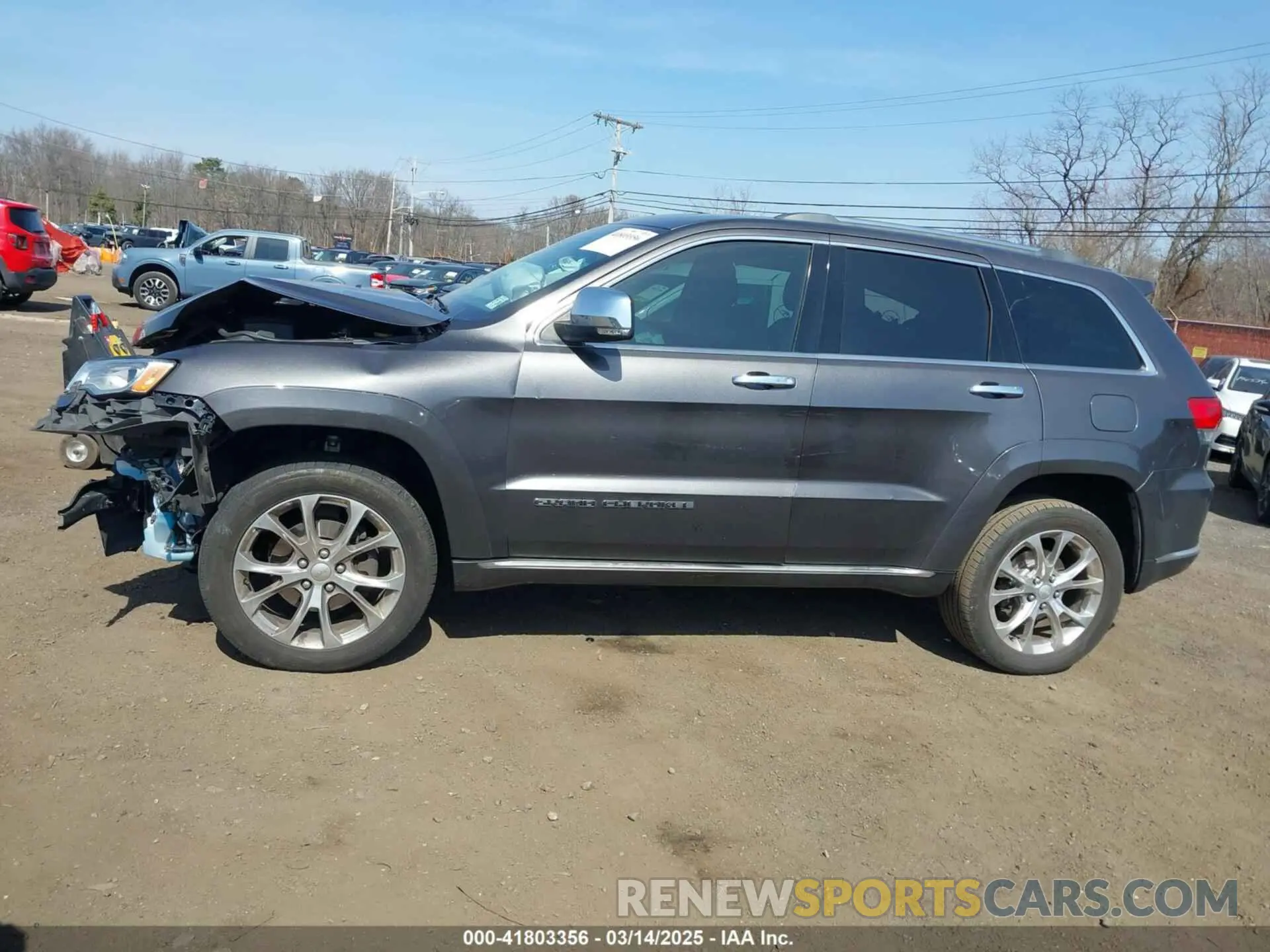 14 Photograph of a damaged car 1C4RJFJG1KC637757 JEEP GRAND CHEROKEE 2019