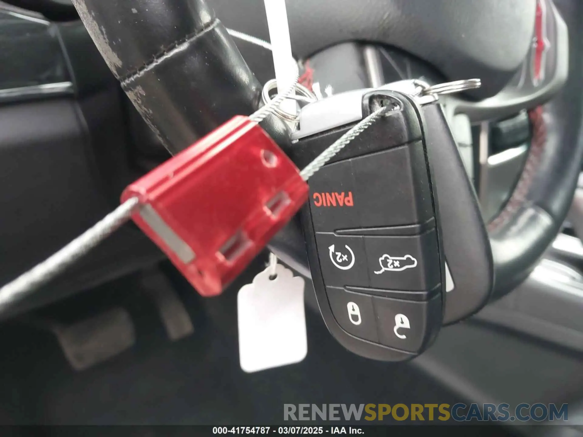 11 Photograph of a damaged car 1C4RJFLG0KC837817 JEEP GRAND CHEROKEE 2019