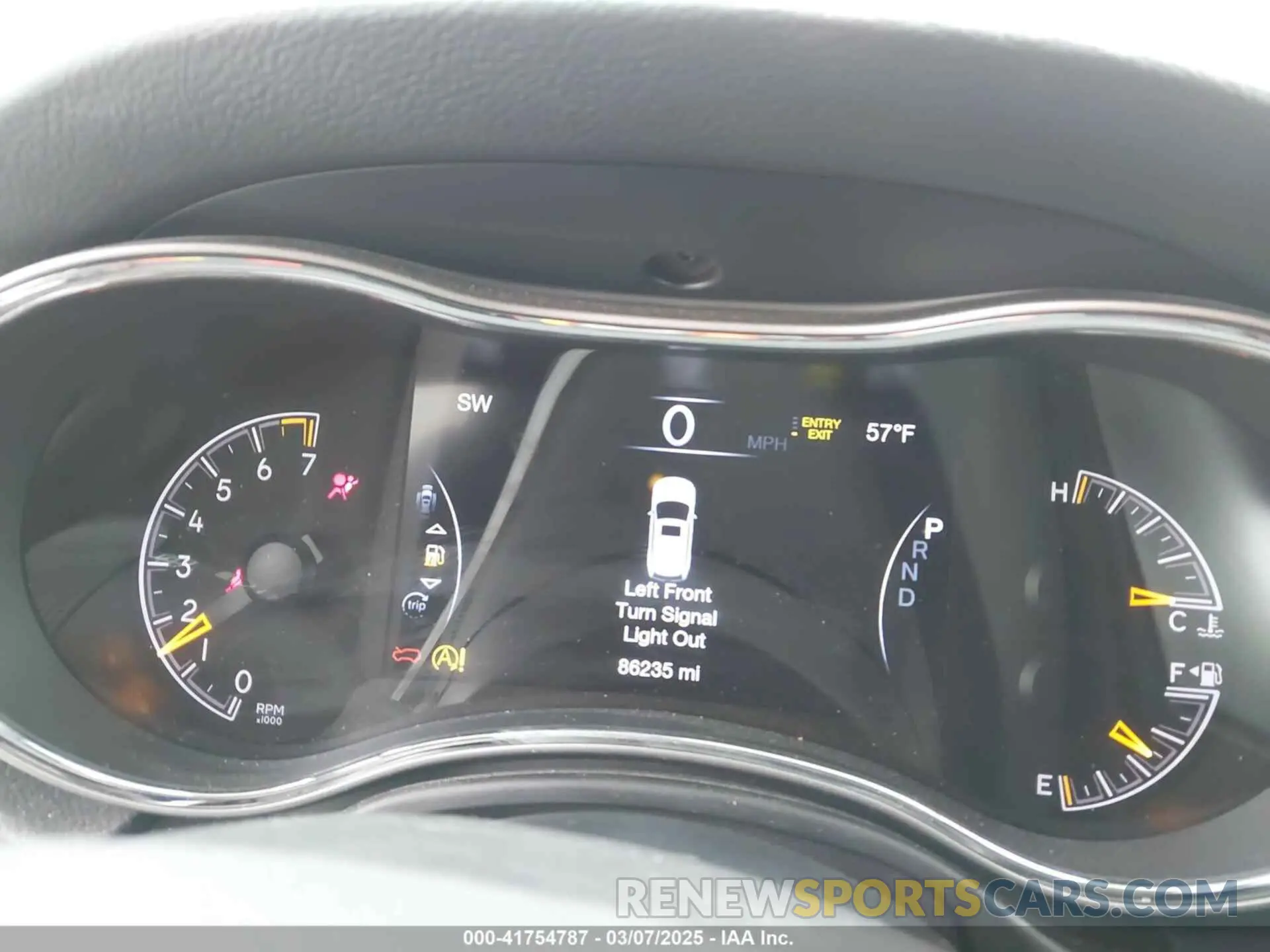 7 Photograph of a damaged car 1C4RJFLG0KC837817 JEEP GRAND CHEROKEE 2019