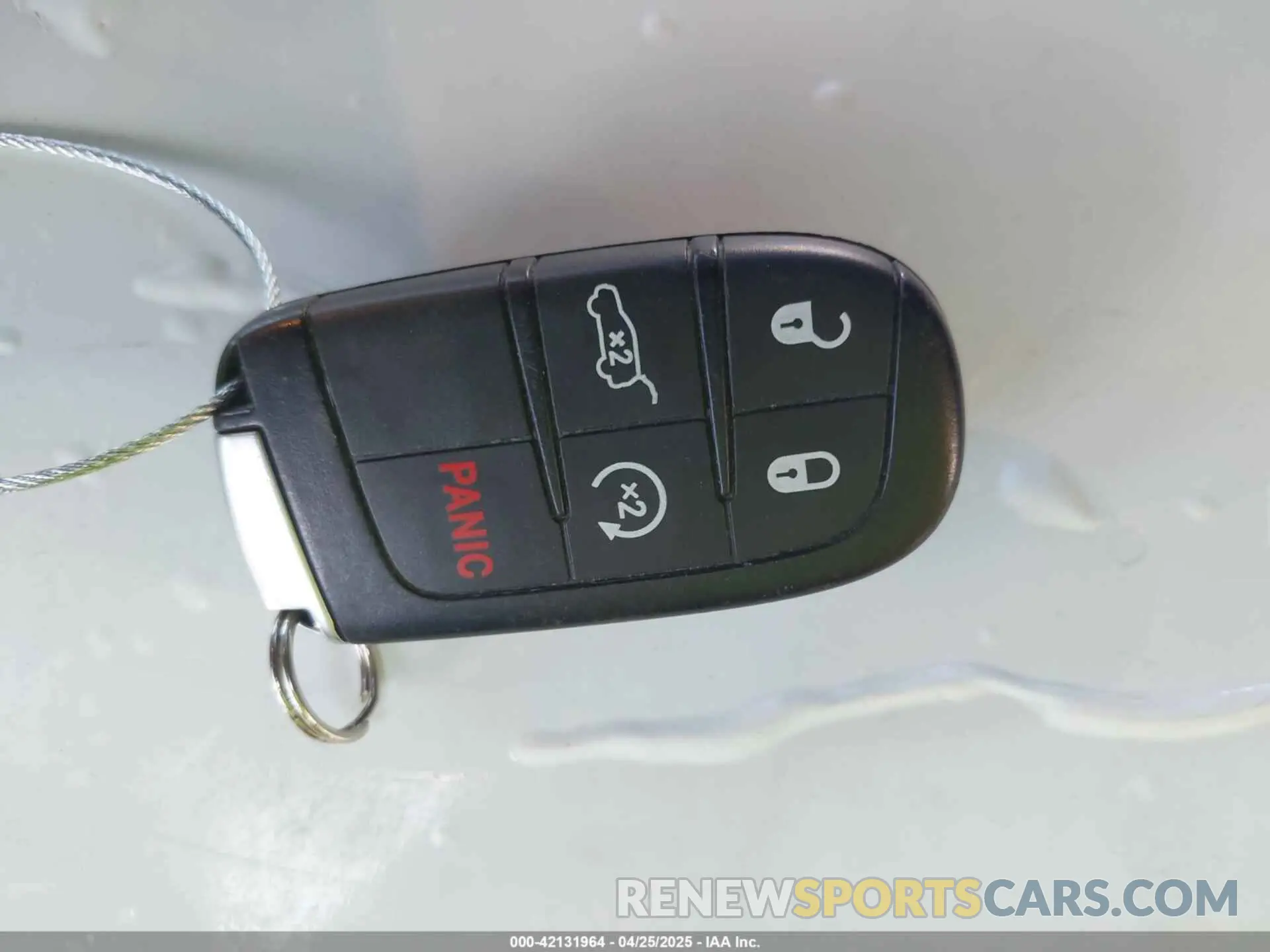 11 Photograph of a damaged car 1C4RJFLT2KC762132 JEEP GRAND CHEROKEE 2019