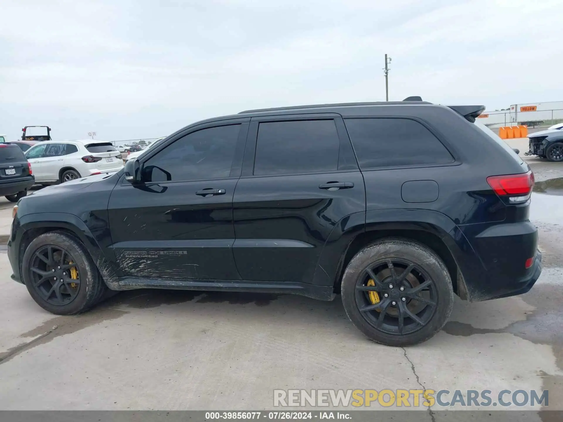 14 Photograph of a damaged car 1C4RJFN98KC740508 JEEP GRAND CHEROKEE 2019