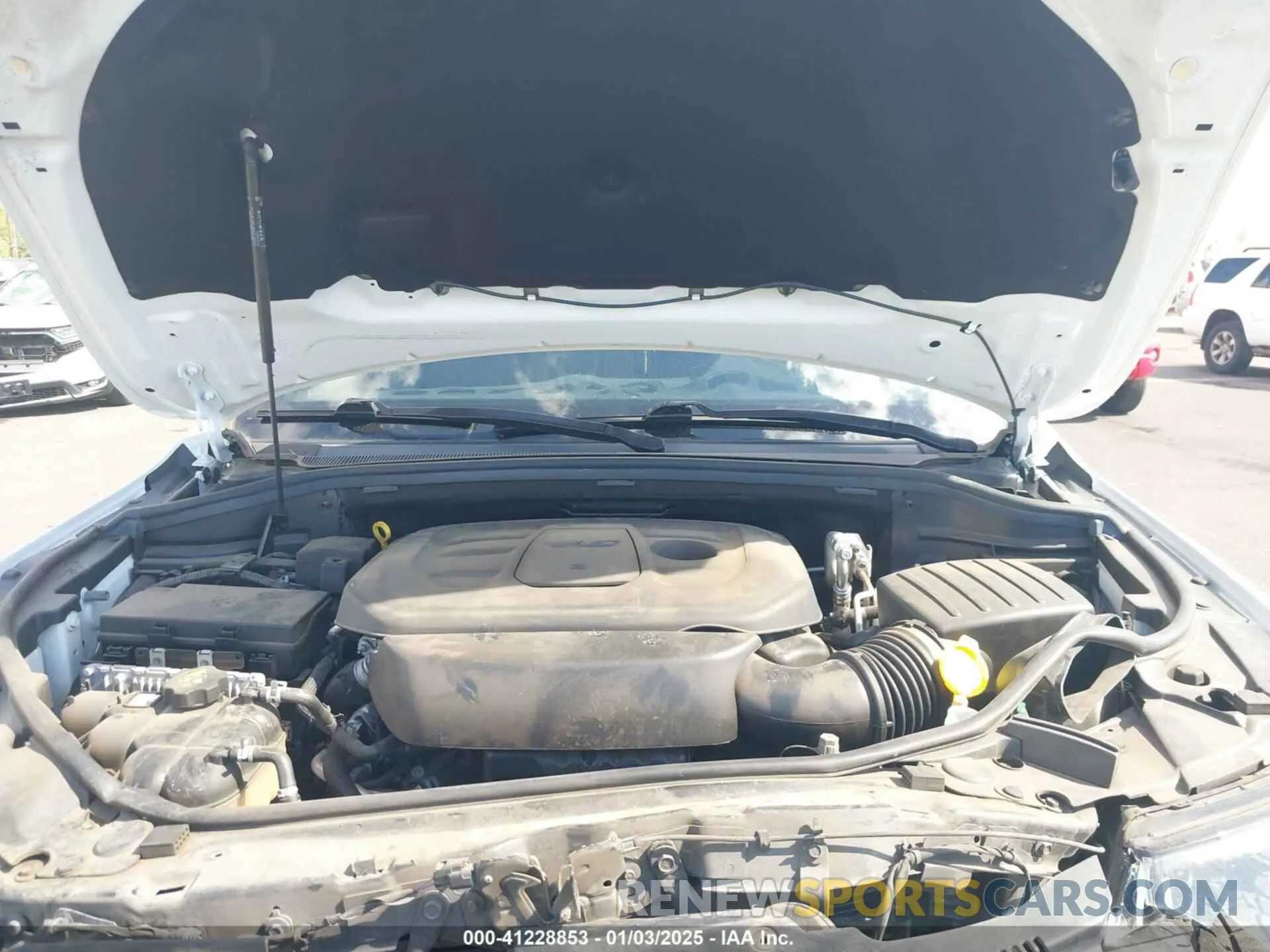 10 Photograph of a damaged car 1C4RJEAG0LC113446 JEEP GRAND CHEROKEE 2020