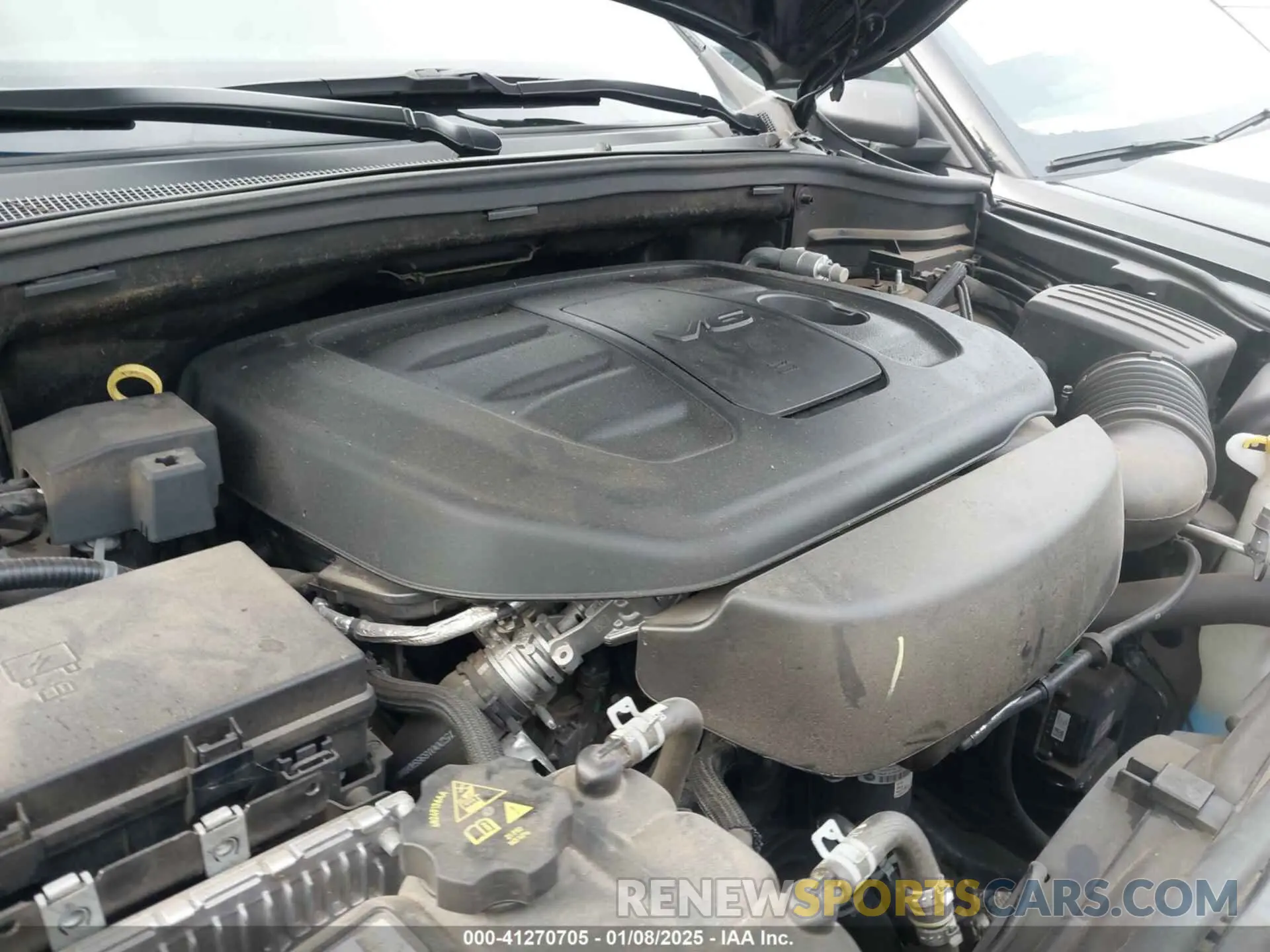 10 Photograph of a damaged car 1C4RJEAG0LC244876 JEEP GRAND CHEROKEE 2020