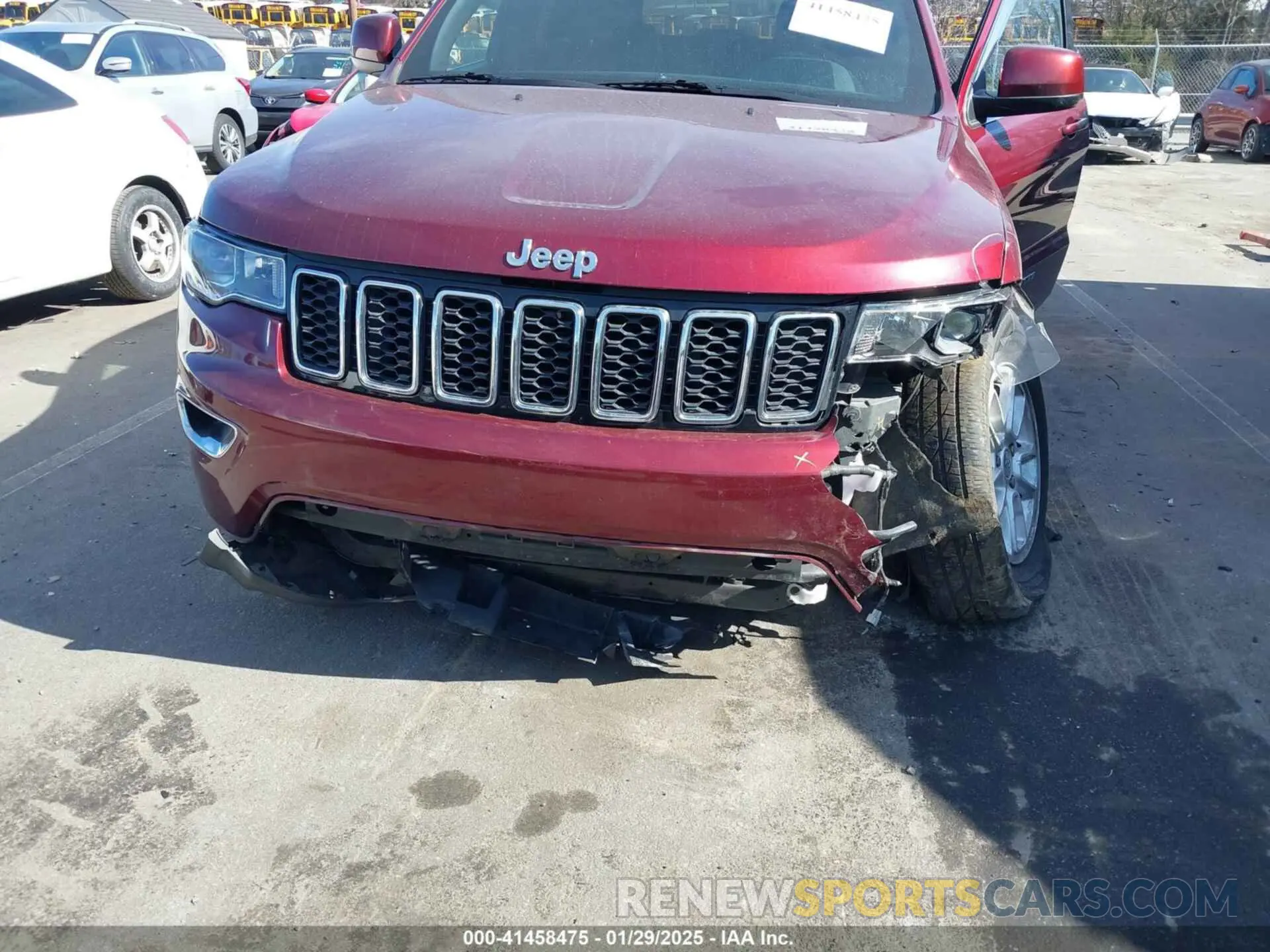 12 Photograph of a damaged car 1C4RJEAG2LC154547 JEEP GRAND CHEROKEE 2020