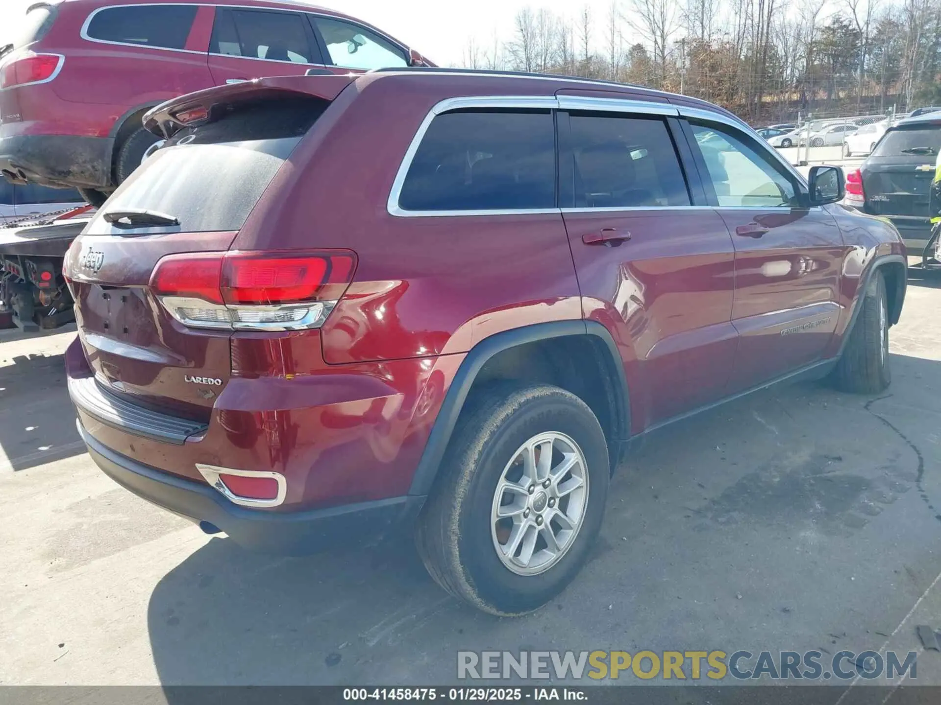 4 Photograph of a damaged car 1C4RJEAG2LC154547 JEEP GRAND CHEROKEE 2020