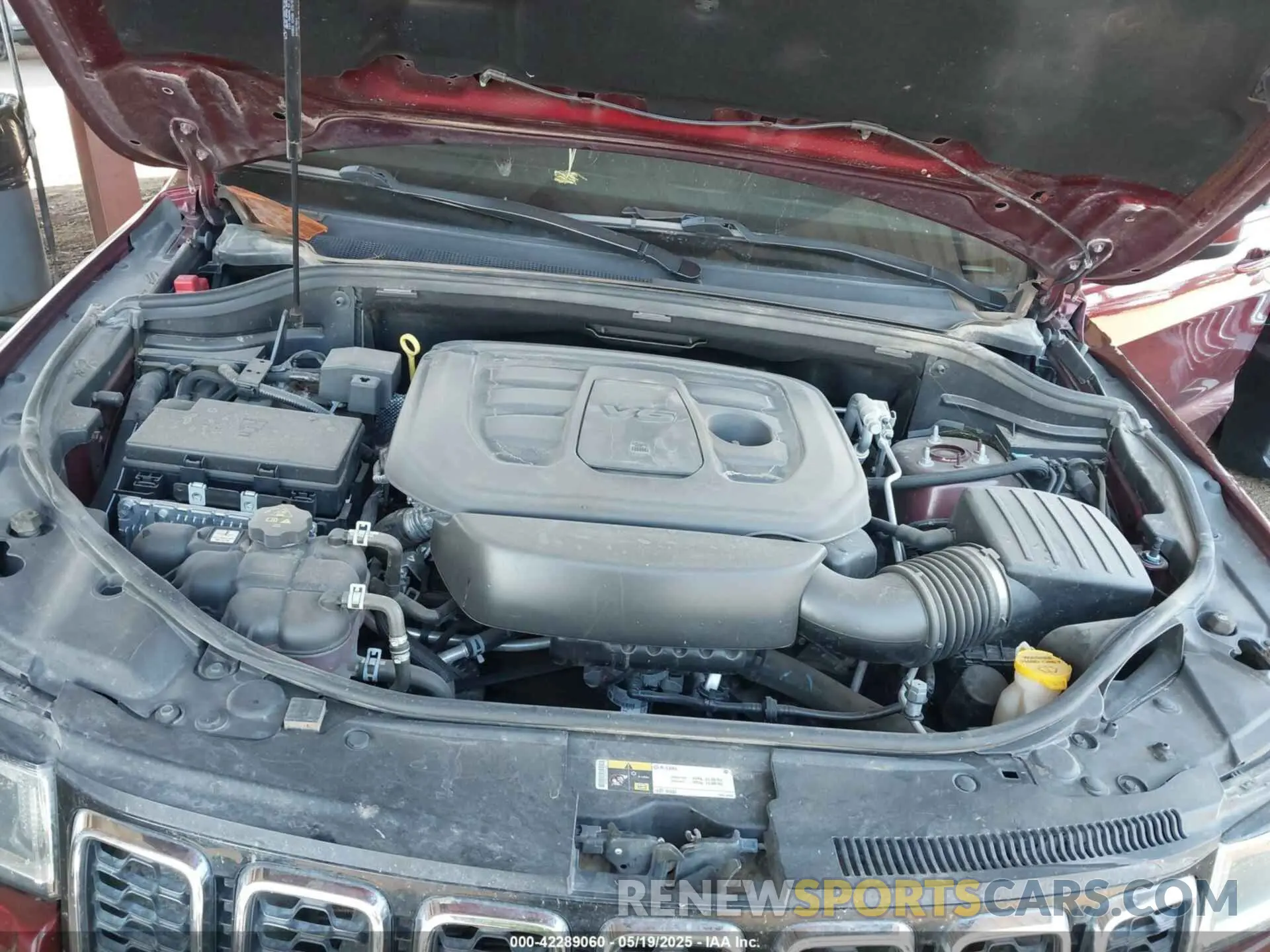 10 Photograph of a damaged car 1C4RJEAG2LC202337 JEEP GRAND CHEROKEE 2020