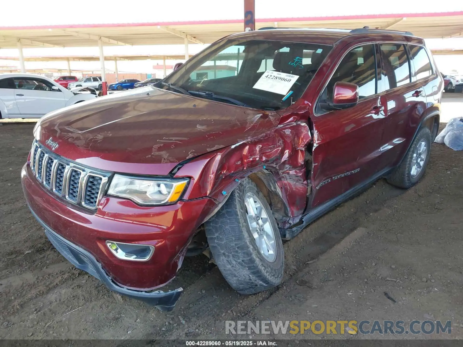 2 Photograph of a damaged car 1C4RJEAG2LC202337 JEEP GRAND CHEROKEE 2020