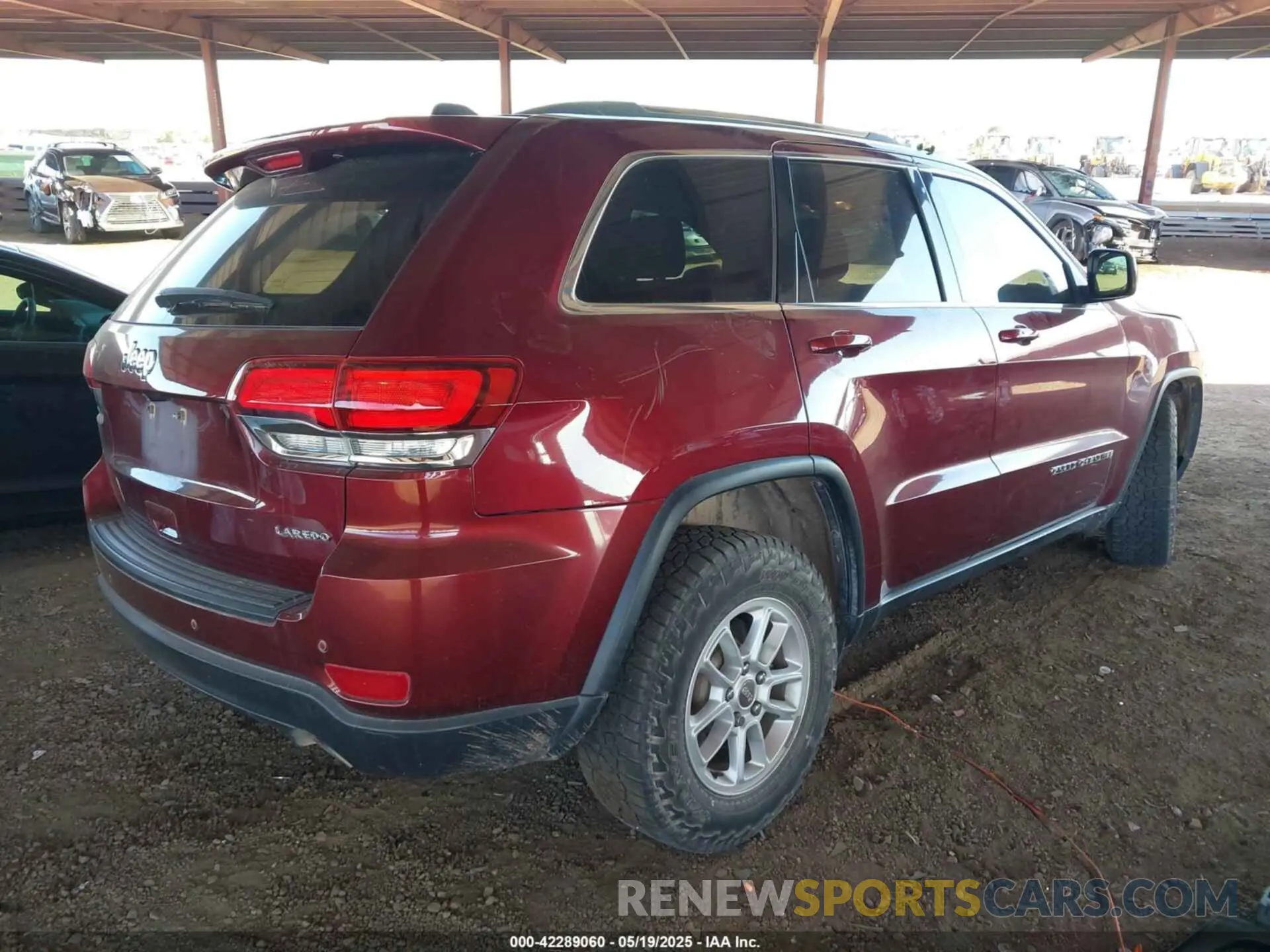4 Photograph of a damaged car 1C4RJEAG2LC202337 JEEP GRAND CHEROKEE 2020