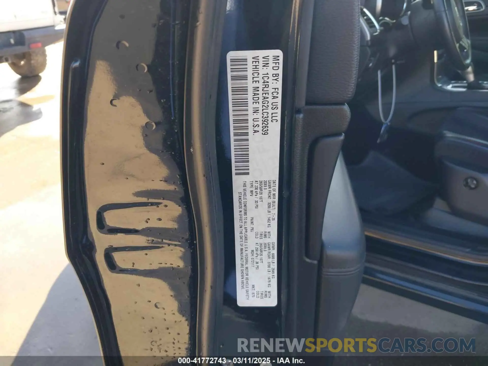 9 Photograph of a damaged car 1C4RJEAG2LC392639 JEEP GRAND CHEROKEE 2020