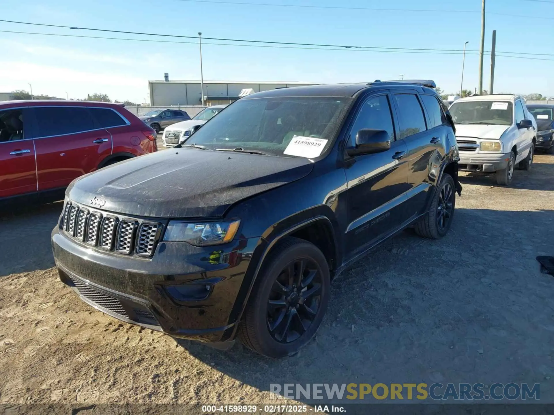 2 Photograph of a damaged car 1C4RJEAG3LC428323 JEEP GRAND CHEROKEE 2020