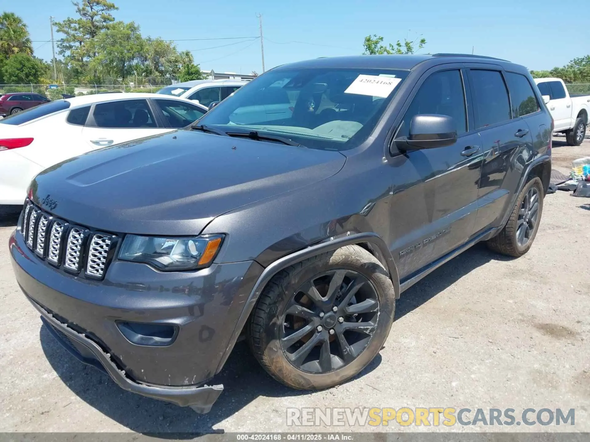 2 Photograph of a damaged car 1C4RJEAG3LC429536 JEEP GRAND CHEROKEE 2020