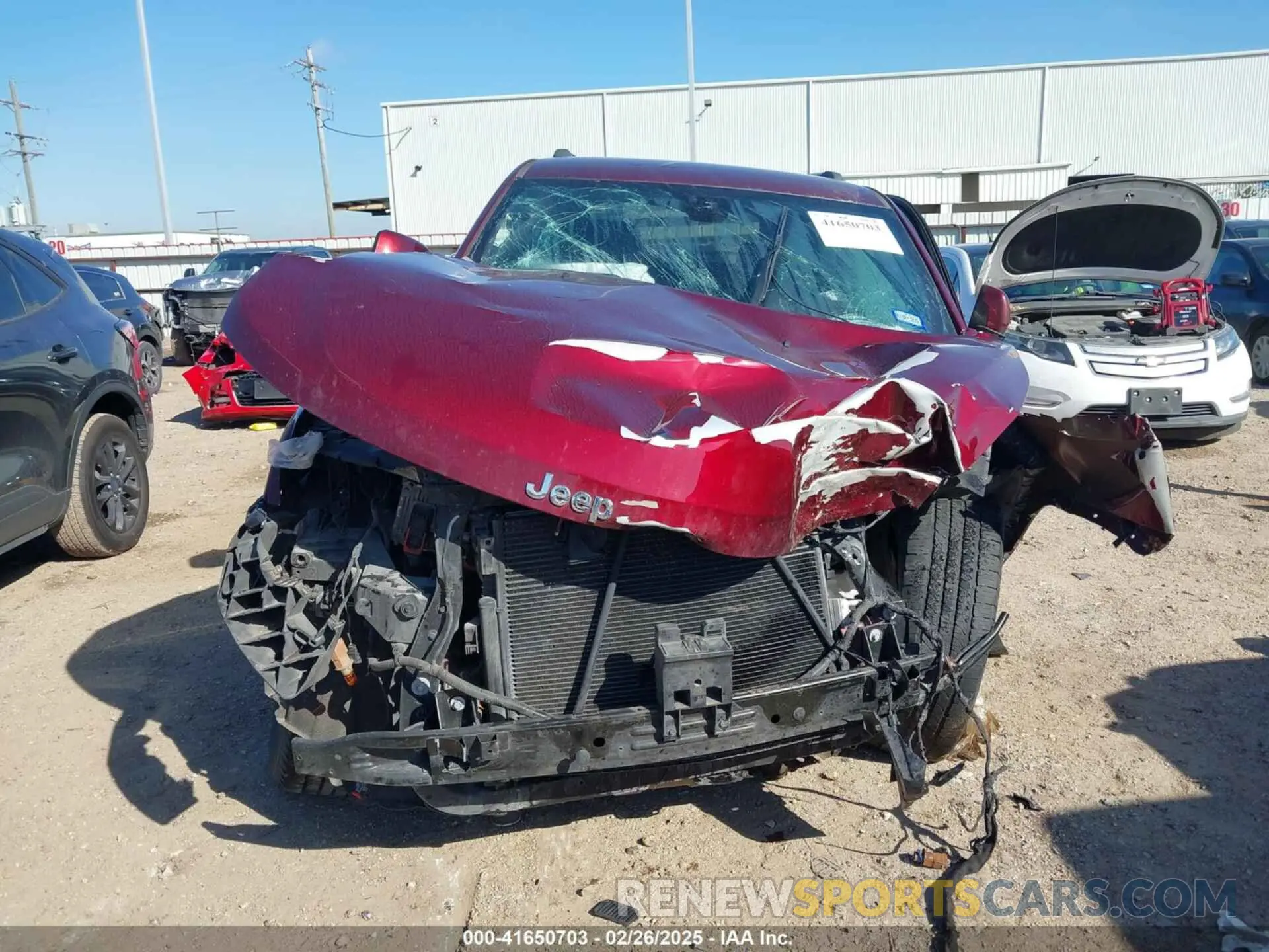 12 Photograph of a damaged car 1C4RJEAG5LC278442 JEEP GRAND CHEROKEE 2020