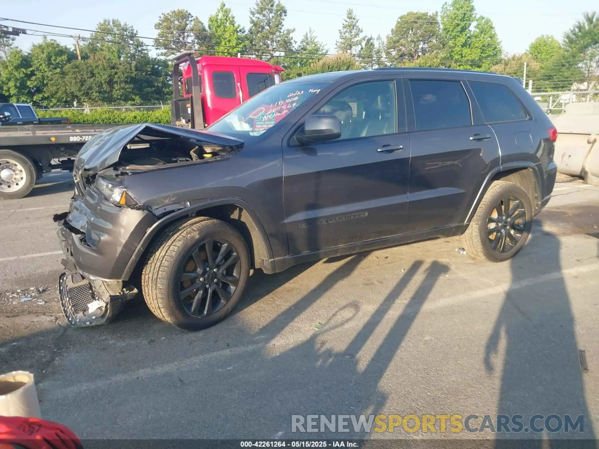 2 Photograph of a damaged car 1C4RJEAG6LC118408 JEEP GRAND CHEROKEE 2020