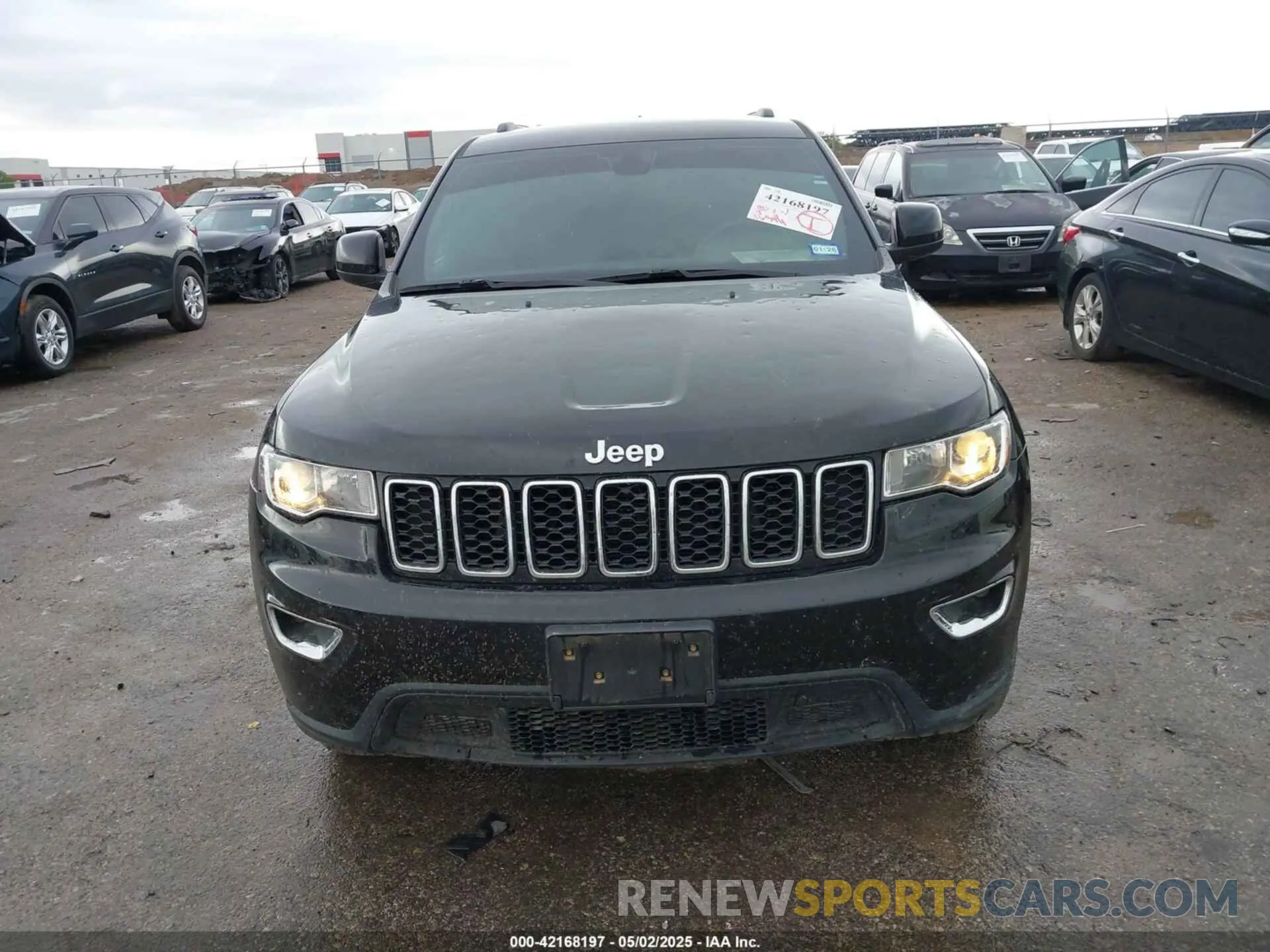 12 Photograph of a damaged car 1C4RJEAG6LC429367 JEEP GRAND CHEROKEE 2020