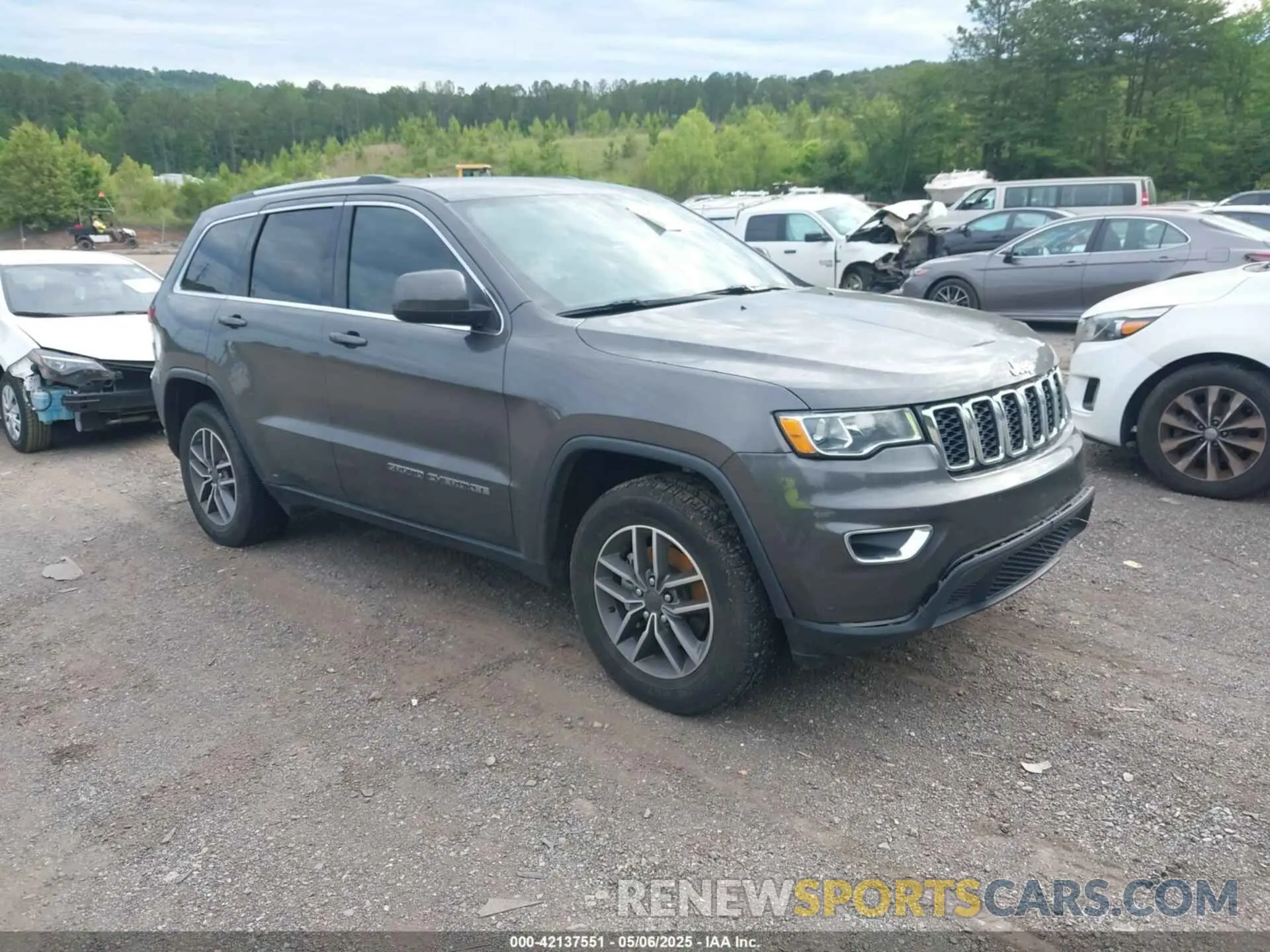 1 Photograph of a damaged car 1C4RJEAG7LC119017 JEEP GRAND CHEROKEE 2020