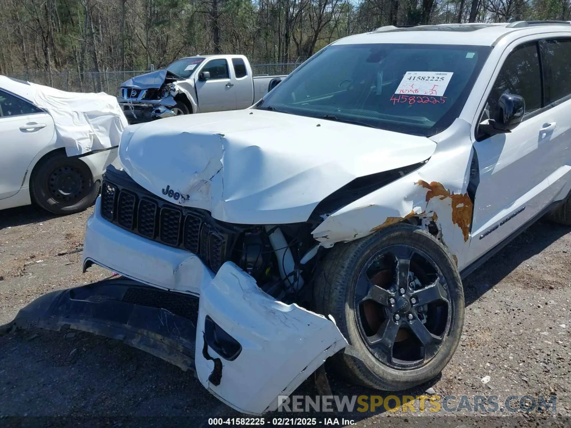 6 Photograph of a damaged car 1C4RJEAG8LC153001 JEEP GRAND CHEROKEE 2020