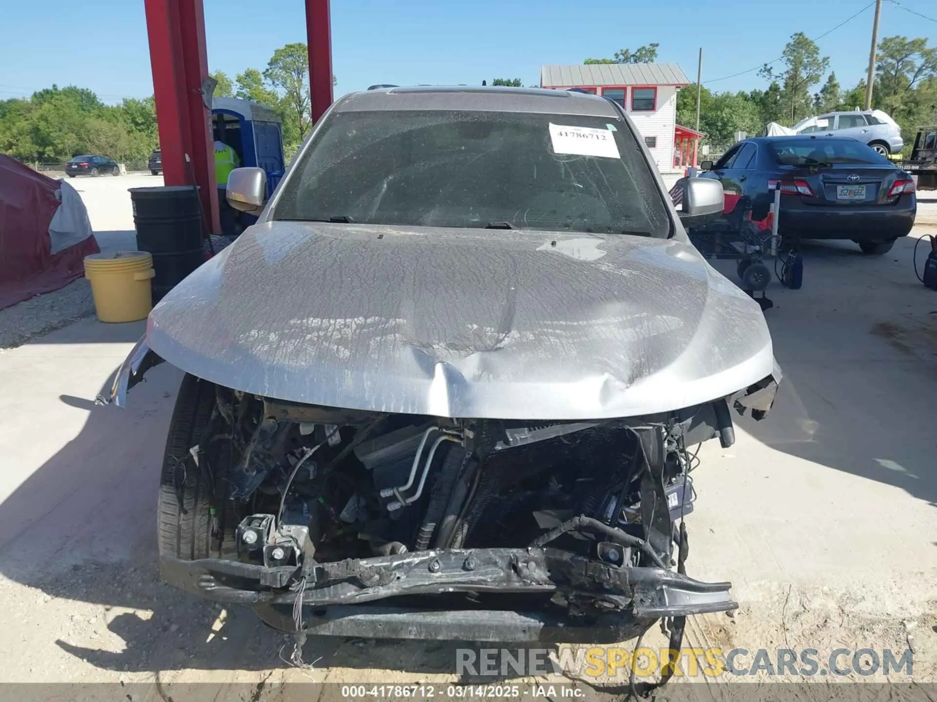 13 Photograph of a damaged car 1C4RJEAG8LC203377 JEEP GRAND CHEROKEE 2020