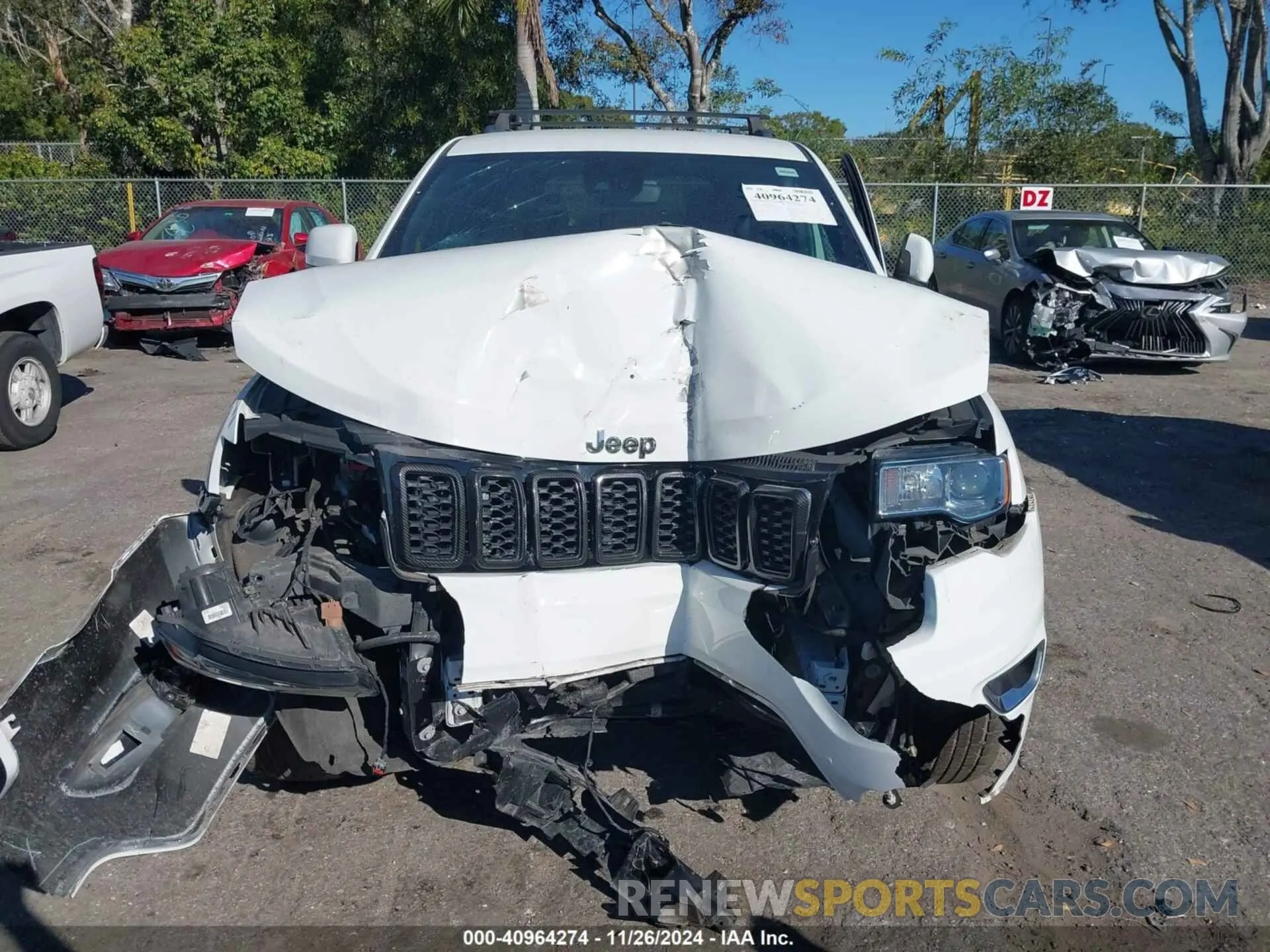 12 Photograph of a damaged car 1C4RJEAG9LC160636 JEEP GRAND CHEROKEE 2020