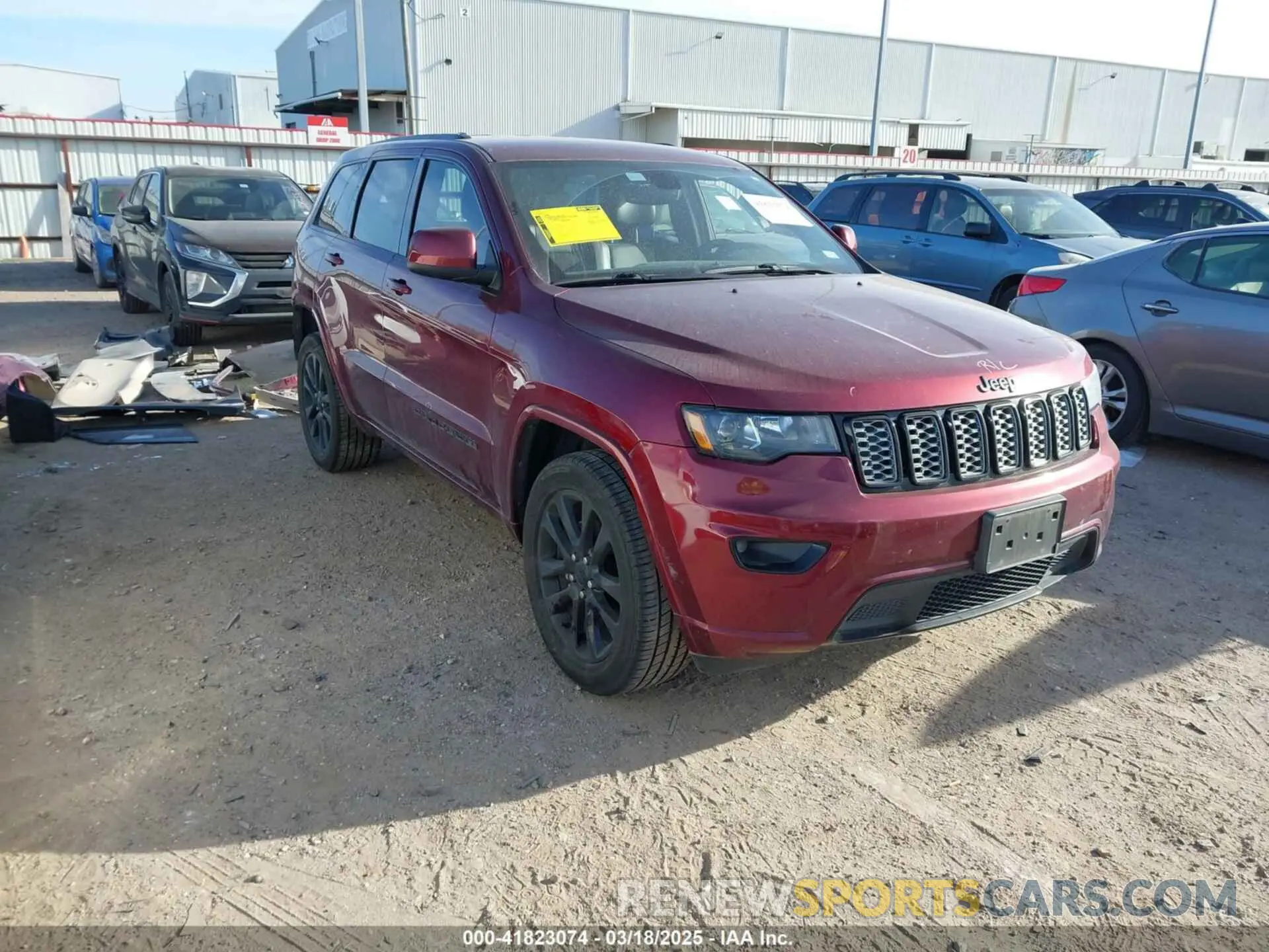 1 Photograph of a damaged car 1C4RJEAG9LC329215 JEEP GRAND CHEROKEE 2020