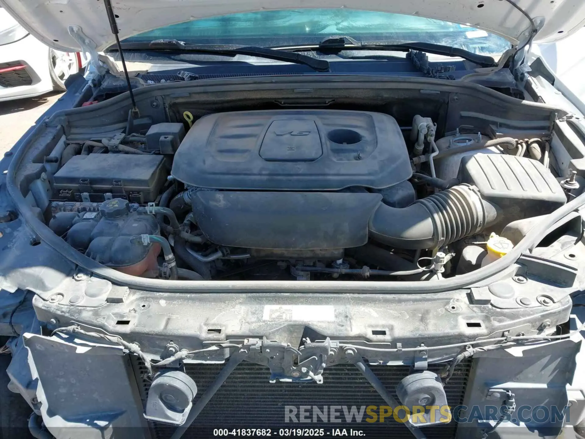 10 Photograph of a damaged car 1C4RJEAG9LC364952 JEEP GRAND CHEROKEE 2020