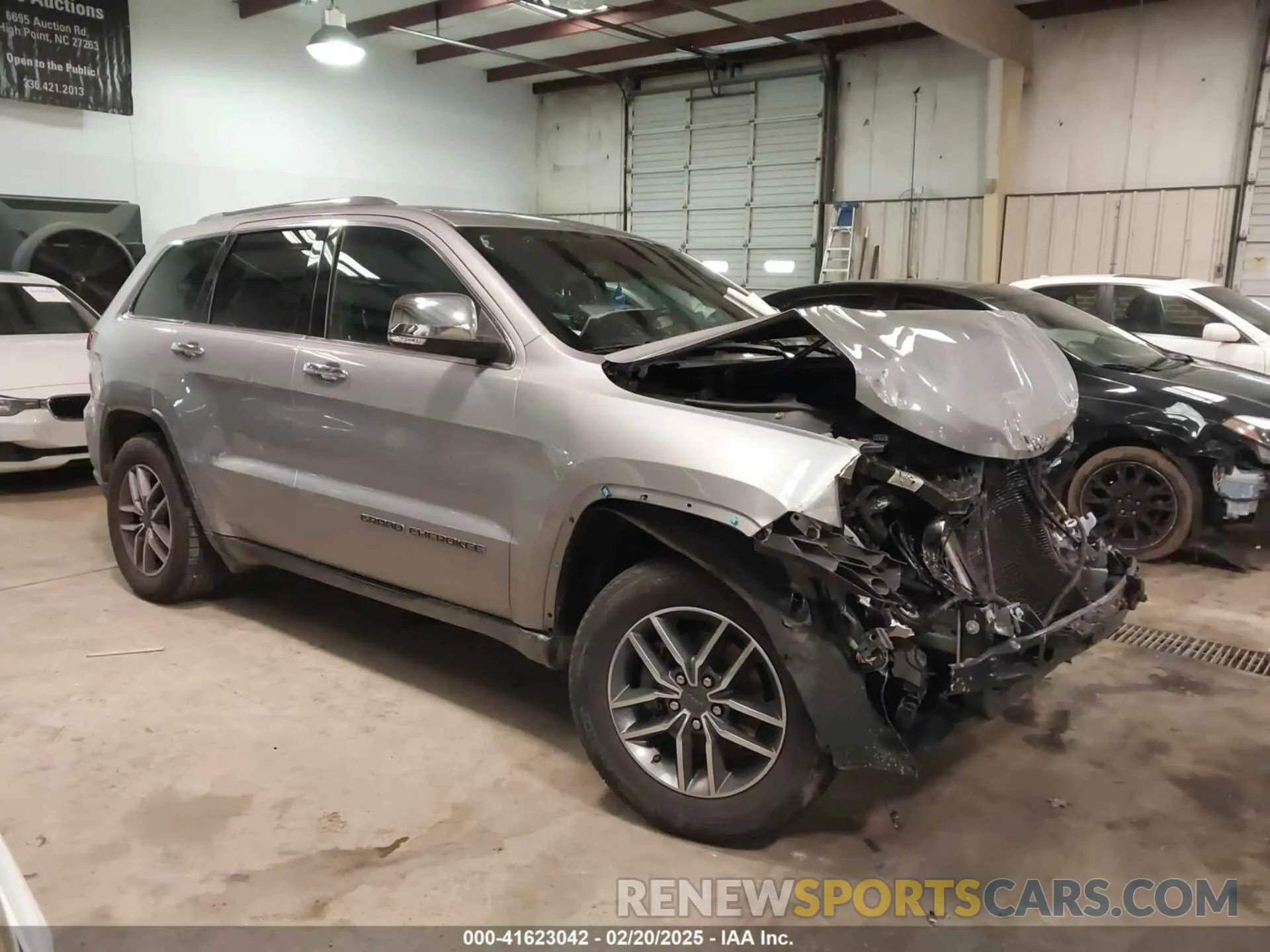1 Photograph of a damaged car 1C4RJEBG1LC265430 JEEP GRAND CHEROKEE 2020