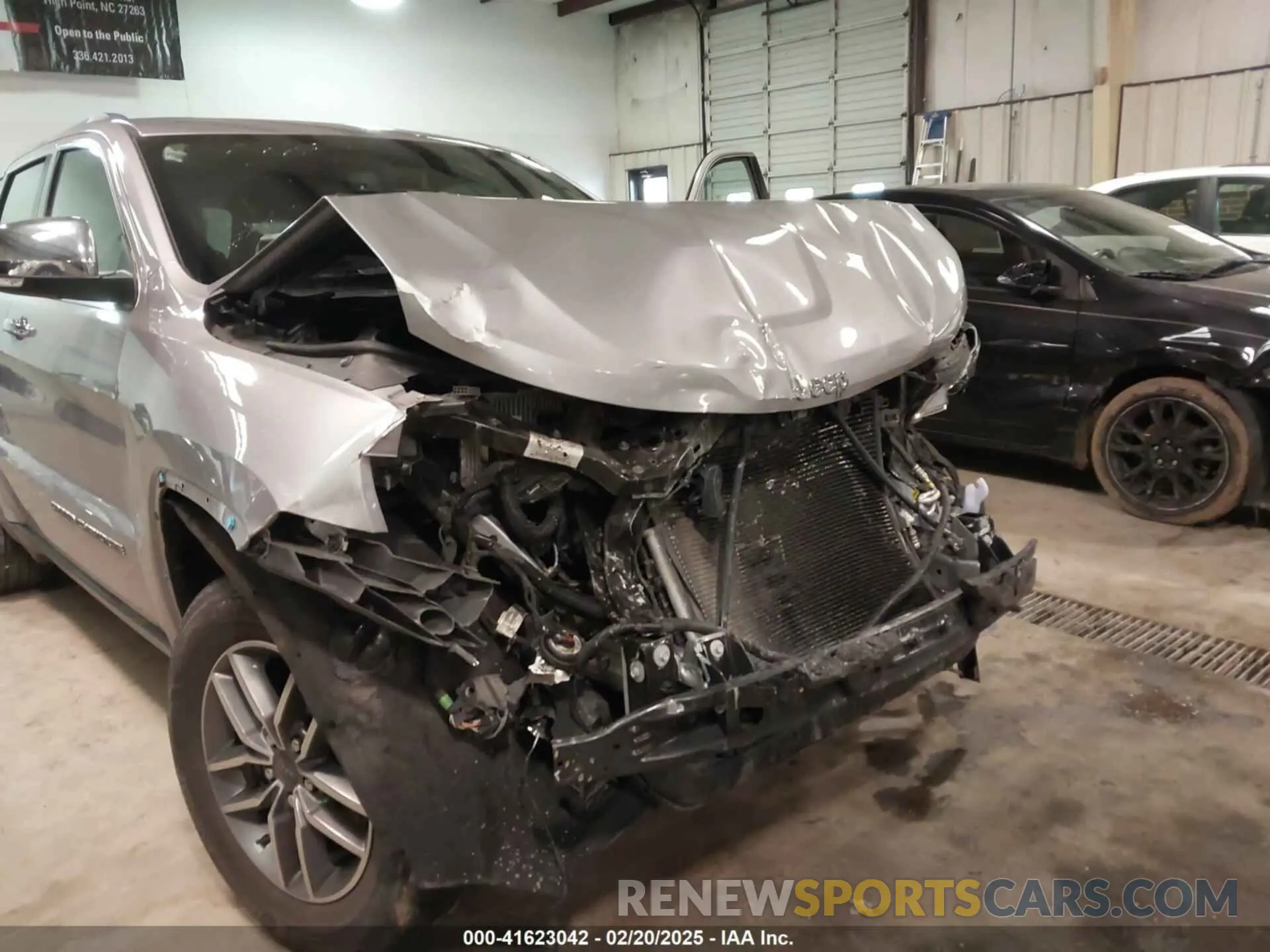 6 Photograph of a damaged car 1C4RJEBG1LC265430 JEEP GRAND CHEROKEE 2020
