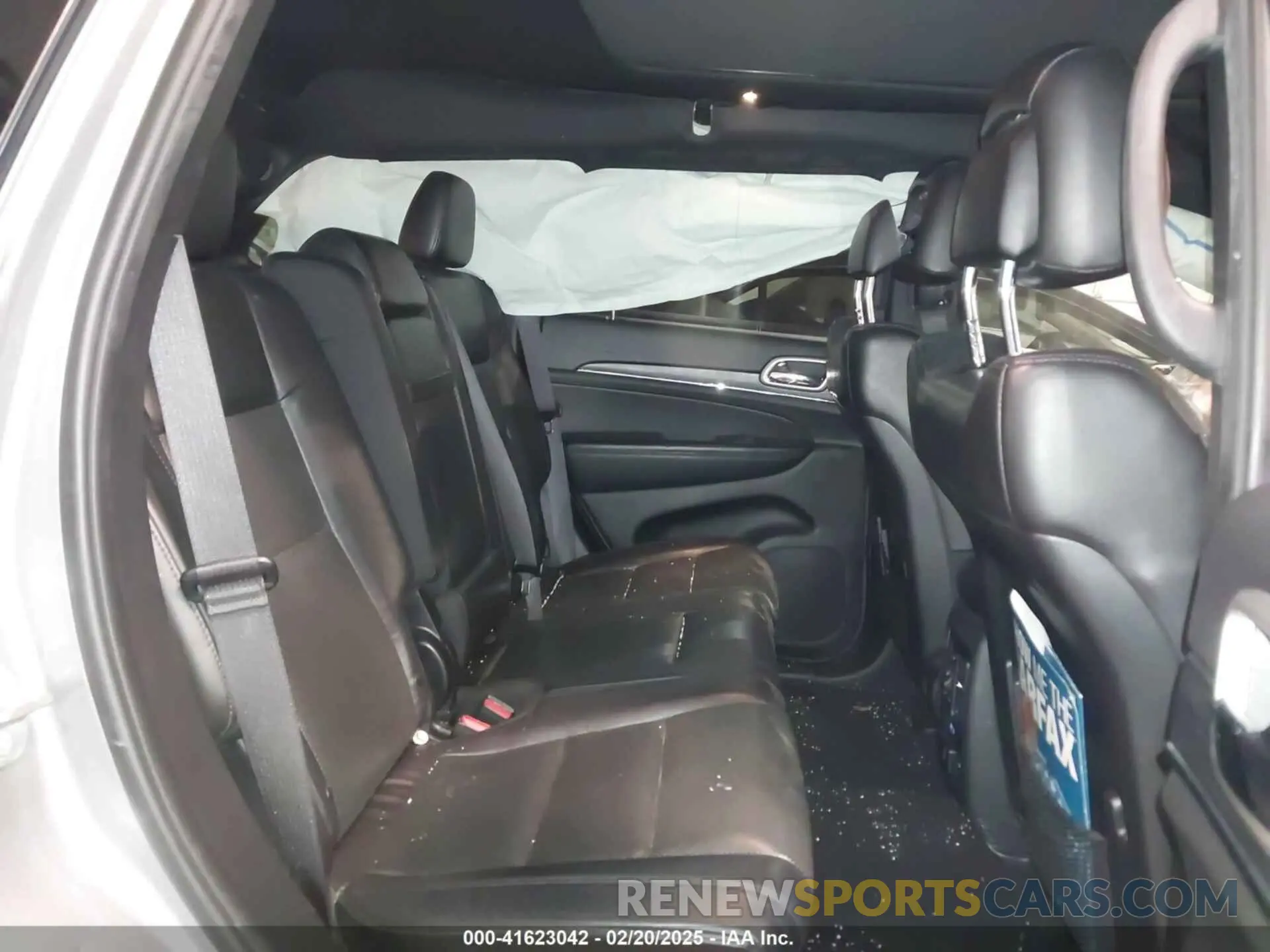 8 Photograph of a damaged car 1C4RJEBG1LC265430 JEEP GRAND CHEROKEE 2020