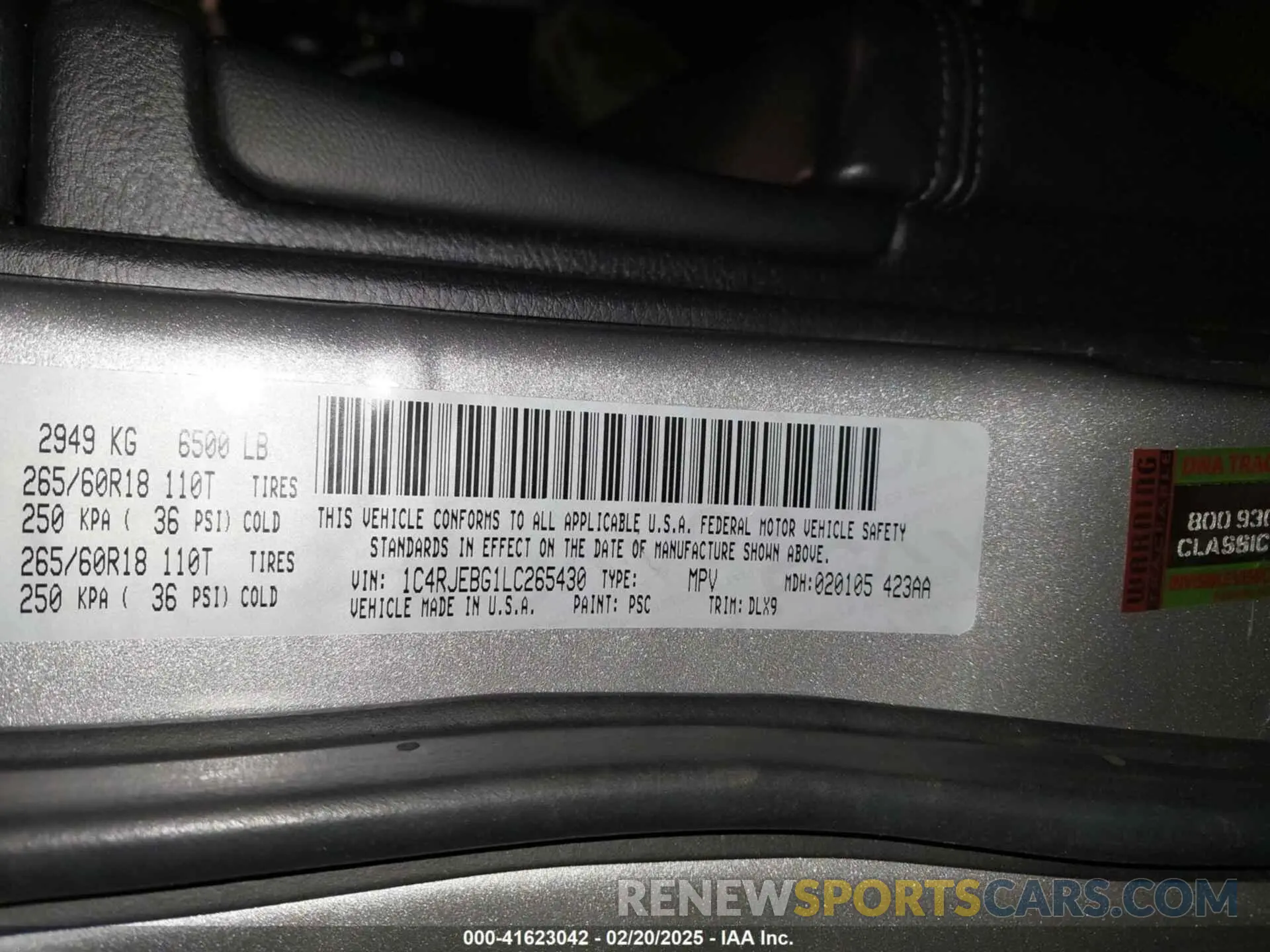 9 Photograph of a damaged car 1C4RJEBG1LC265430 JEEP GRAND CHEROKEE 2020