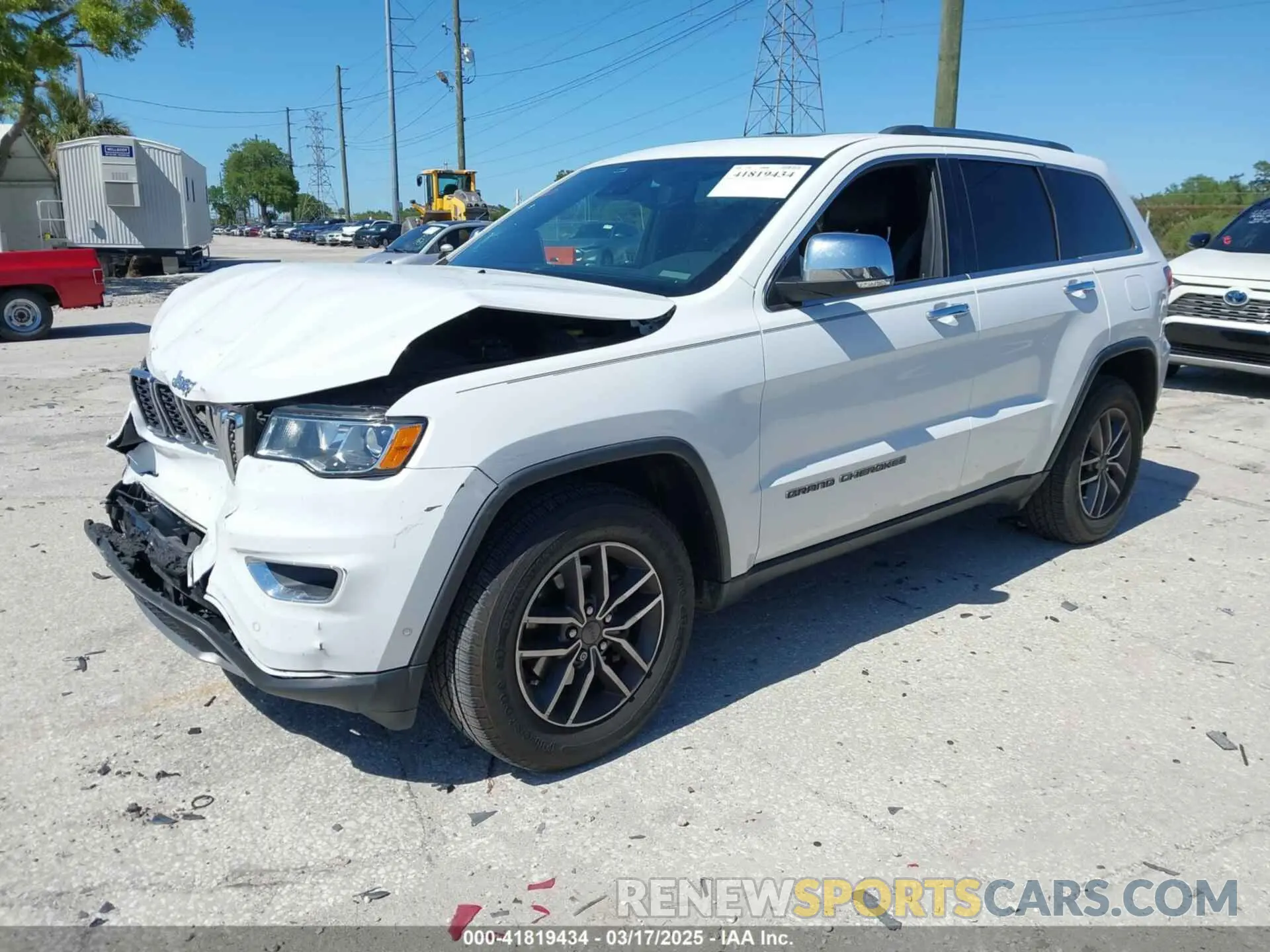 2 Photograph of a damaged car 1C4RJEBG2LC391778 JEEP GRAND CHEROKEE 2020