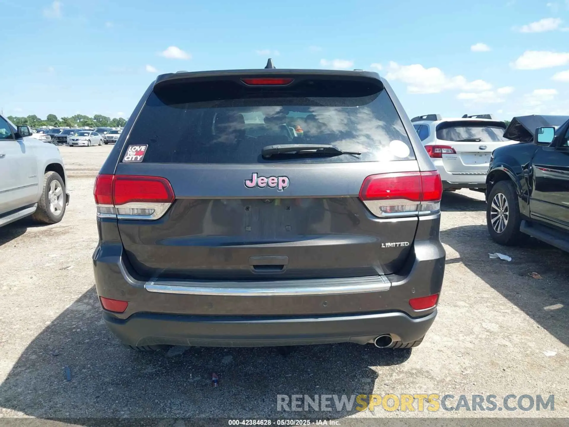 16 Photograph of a damaged car 1C4RJEBG2LC428747 JEEP GRAND CHEROKEE 2020