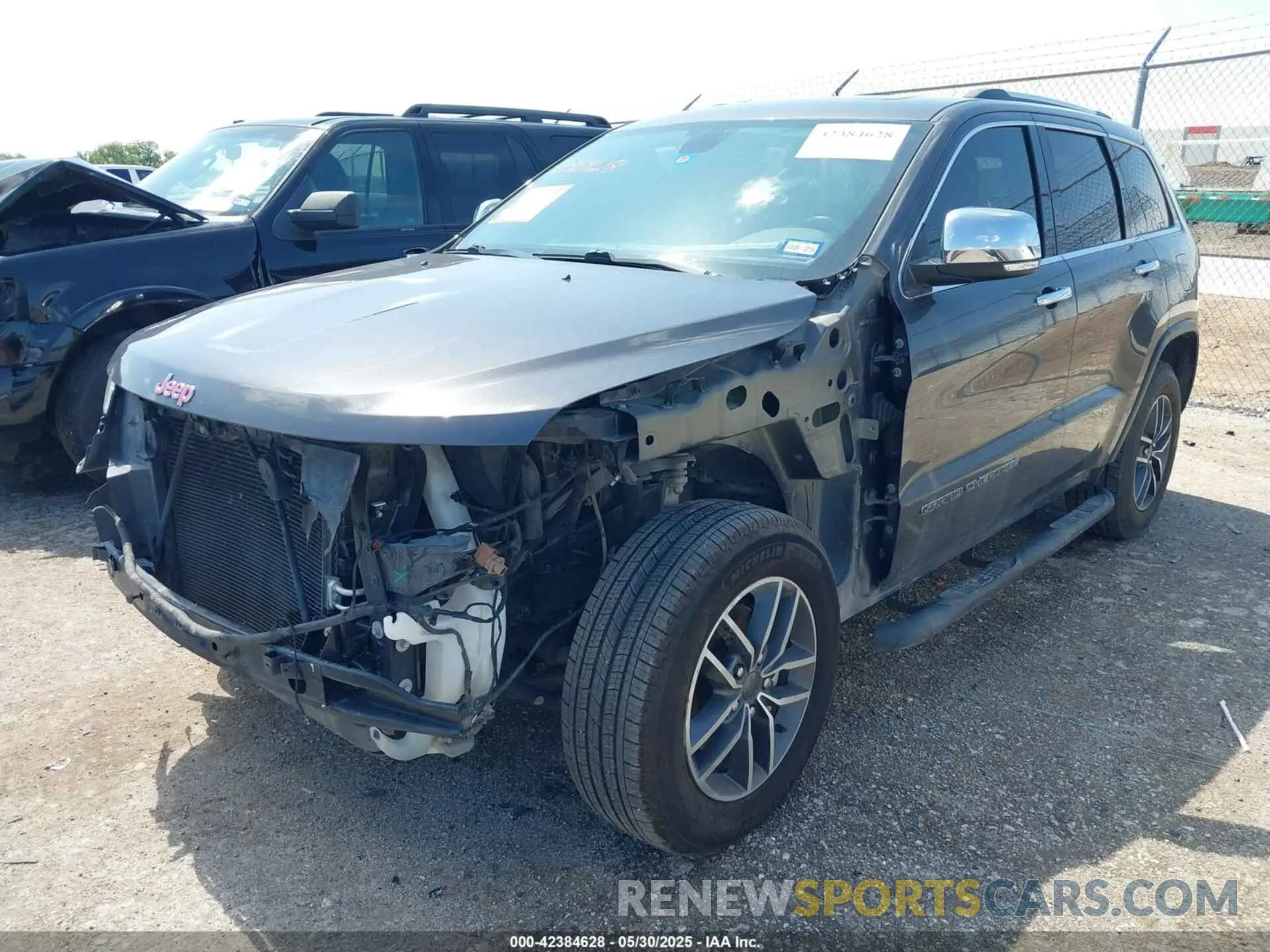 2 Photograph of a damaged car 1C4RJEBG2LC428747 JEEP GRAND CHEROKEE 2020