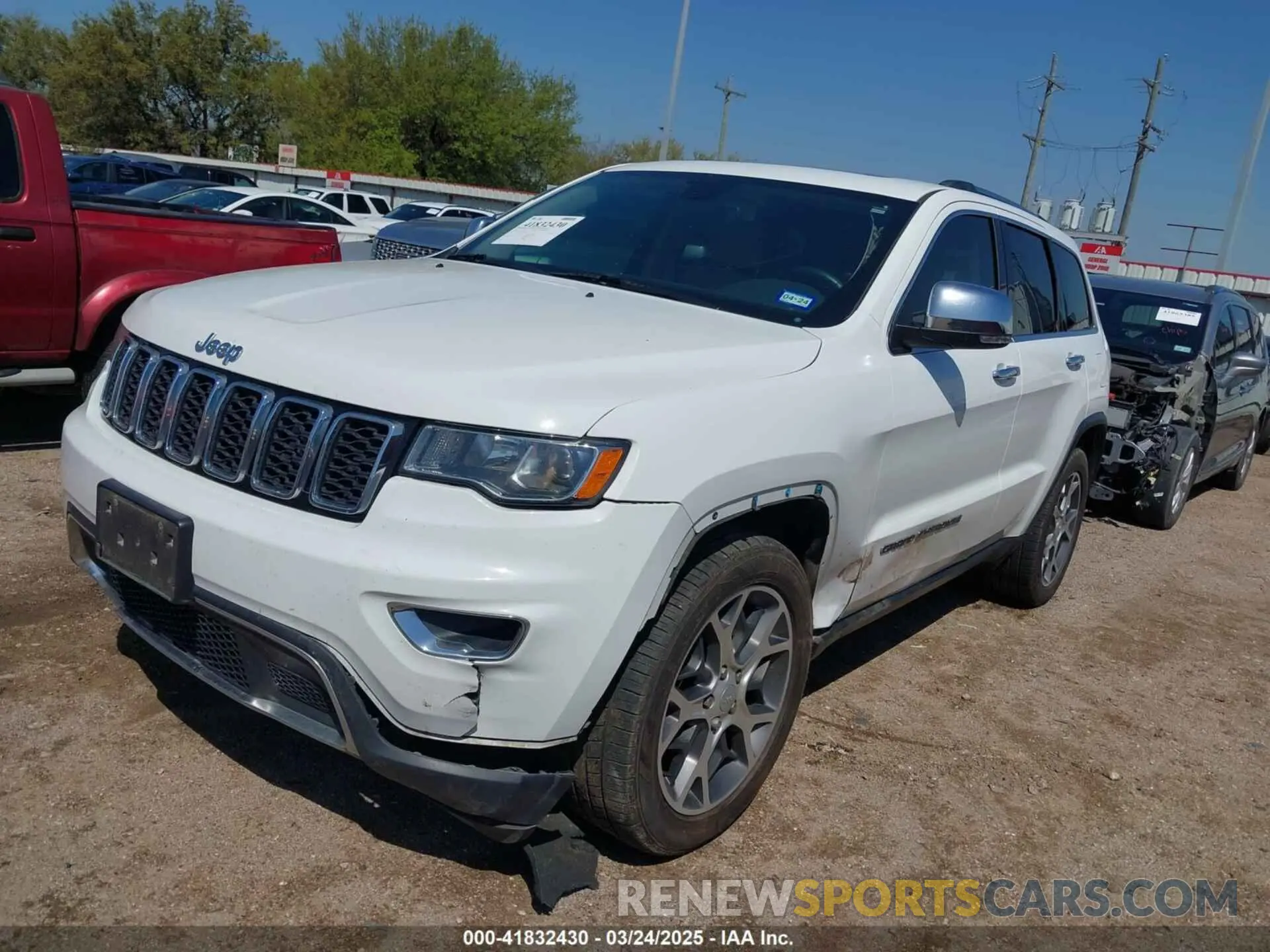 2 Photograph of a damaged car 1C4RJEBG3LC392194 JEEP GRAND CHEROKEE 2020