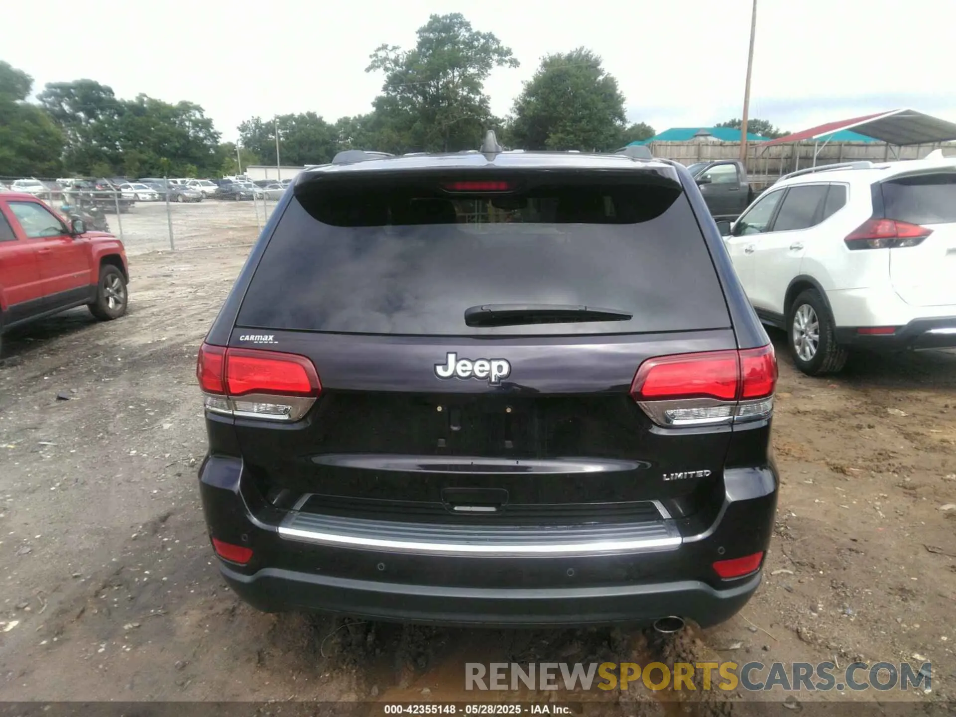 16 Photograph of a damaged car 1C4RJEBG6LC323953 JEEP GRAND CHEROKEE 2020