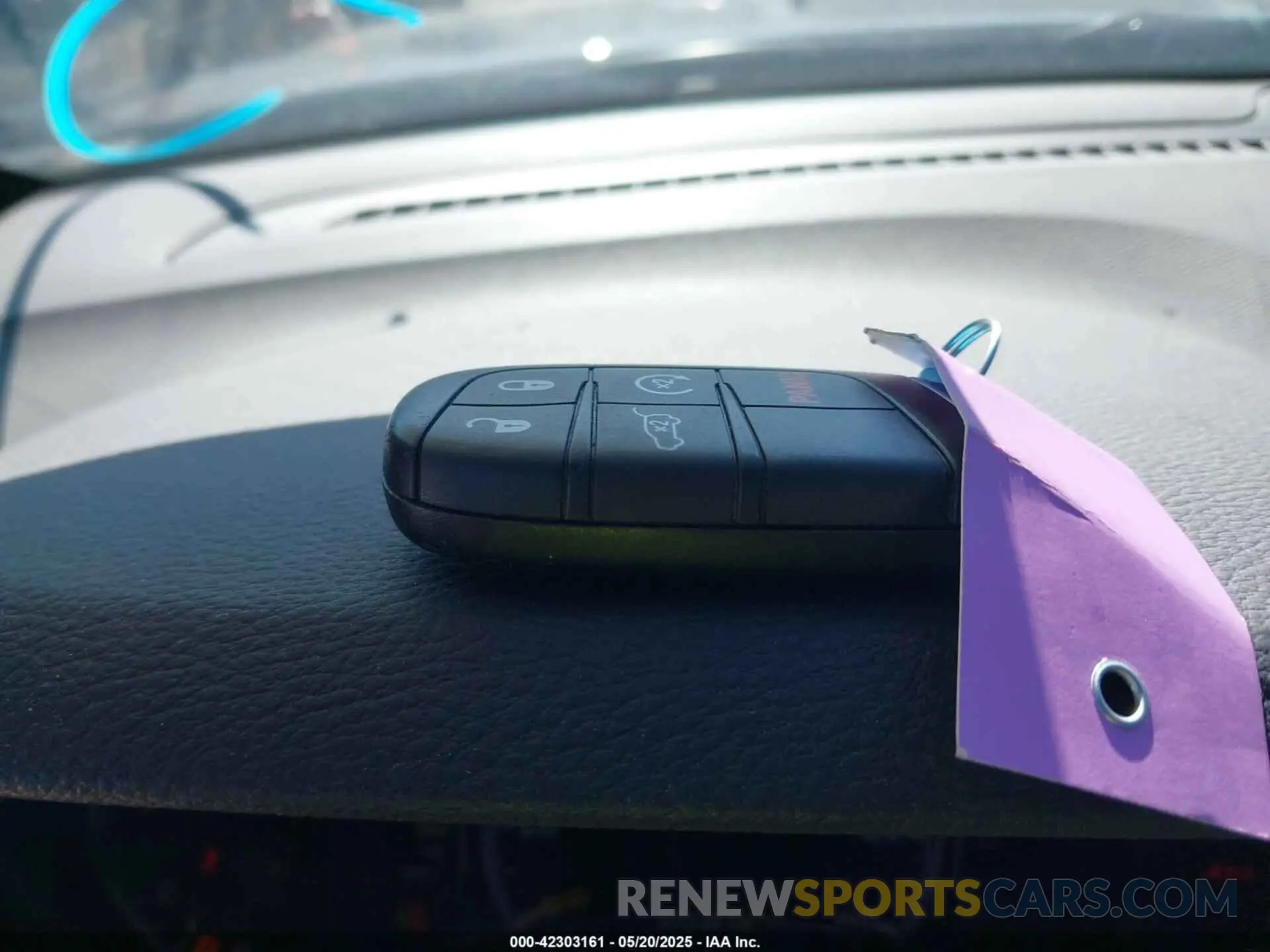 11 Photograph of a damaged car 1C4RJEBG8LC139999 JEEP GRAND CHEROKEE 2020