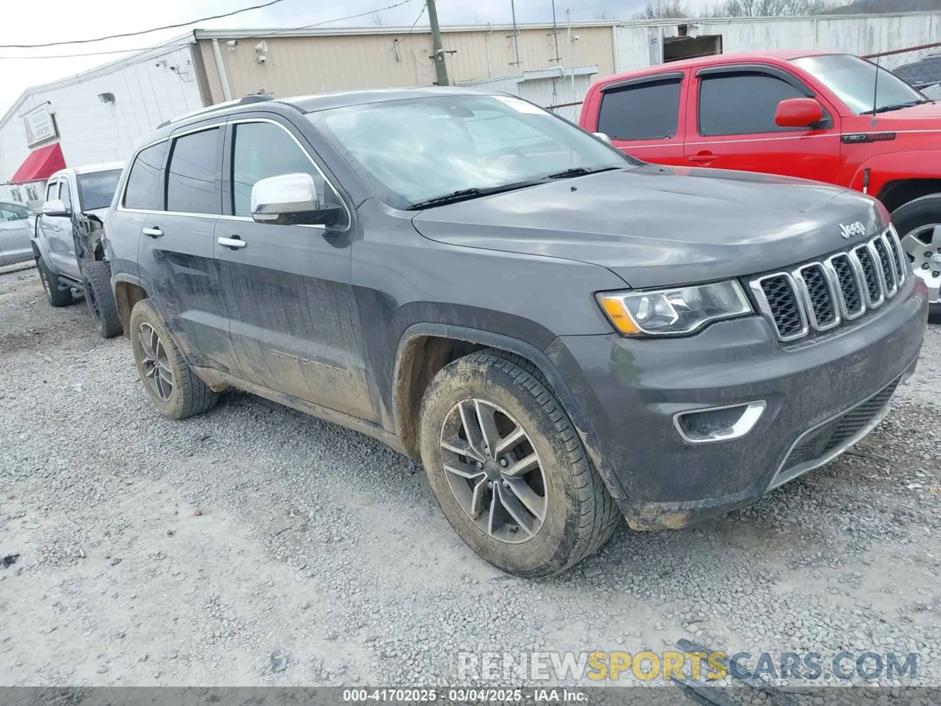 1 Photograph of a damaged car 1C4RJEBG8LC348093 JEEP GRAND CHEROKEE 2020