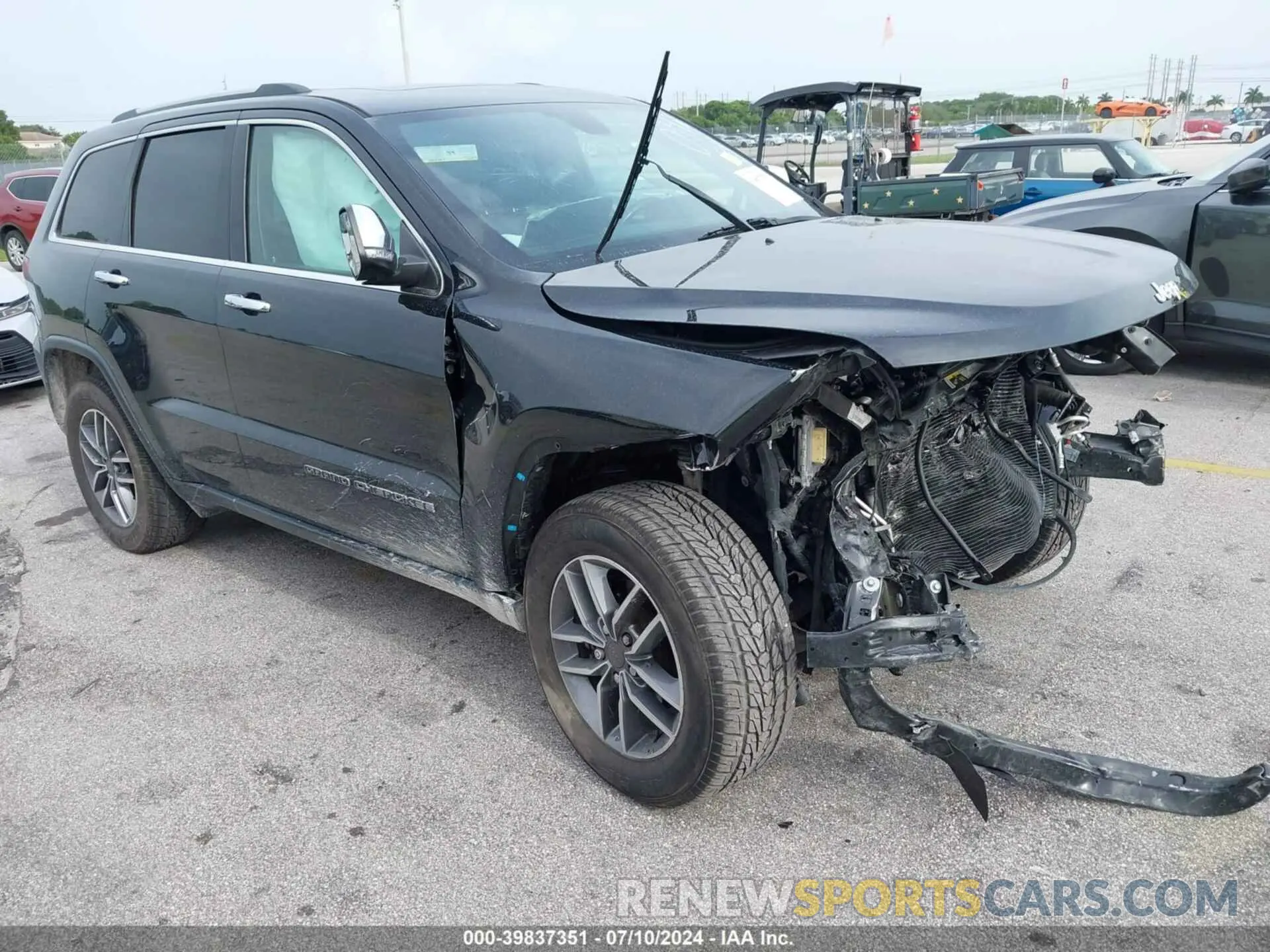 1 Photograph of a damaged car 1C4RJEBGXLC160983 JEEP GRAND CHEROKEE 2020
