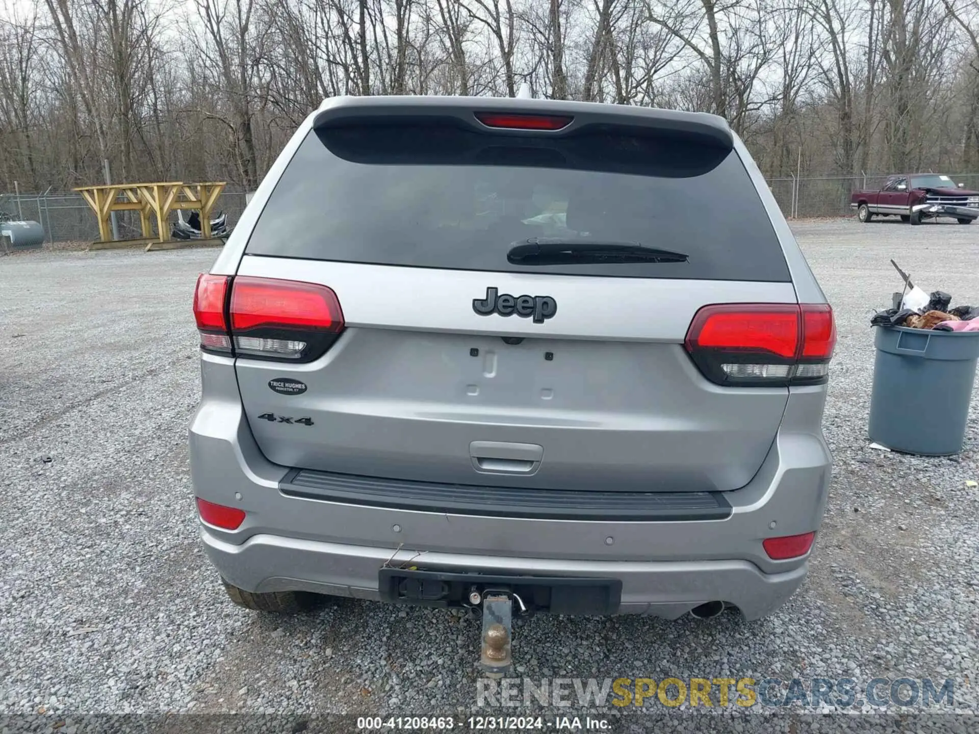 15 Photograph of a damaged car 1C4RJFAG0LC170722 JEEP GRAND CHEROKEE 2020