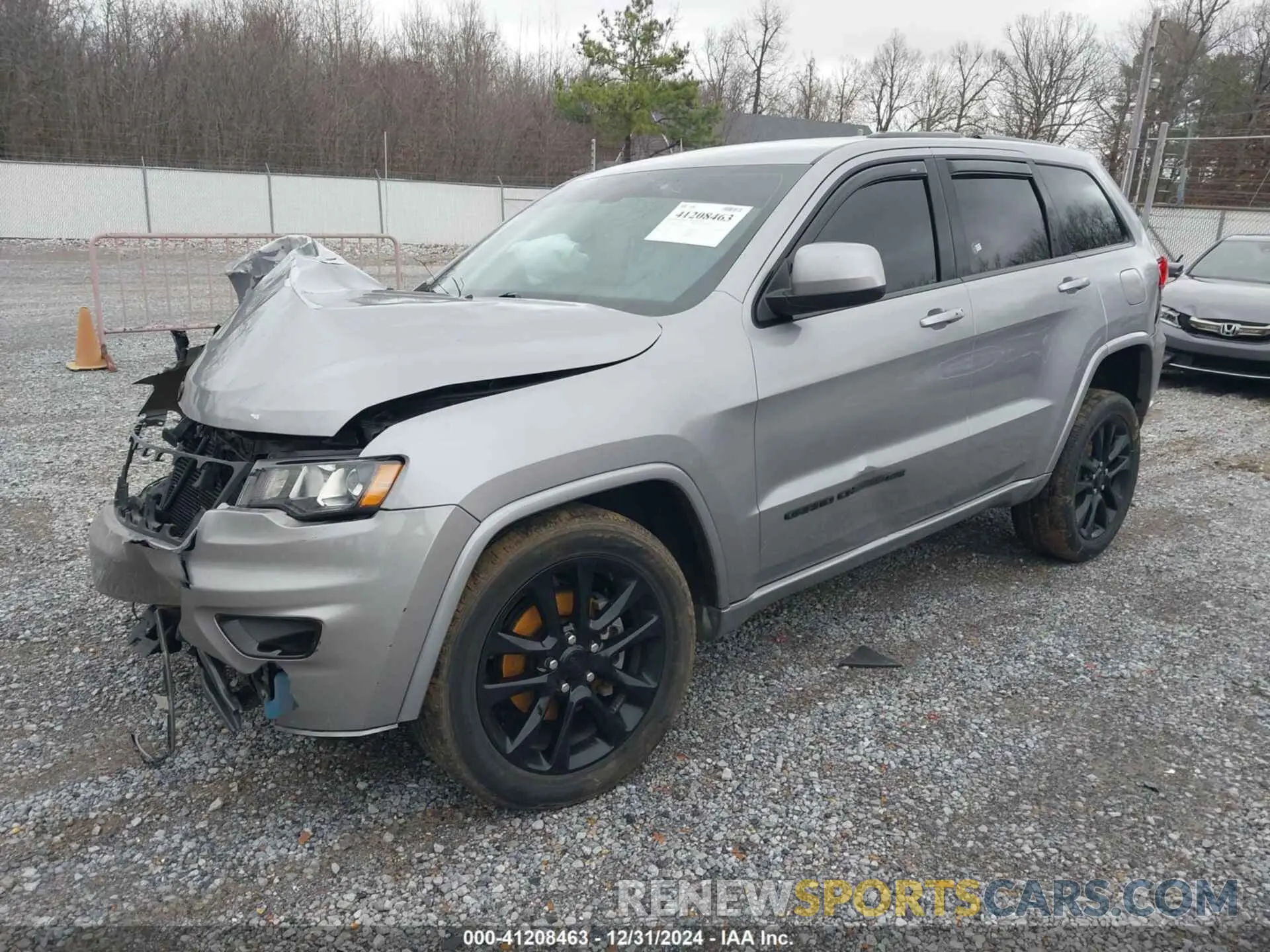 2 Photograph of a damaged car 1C4RJFAG0LC170722 JEEP GRAND CHEROKEE 2020