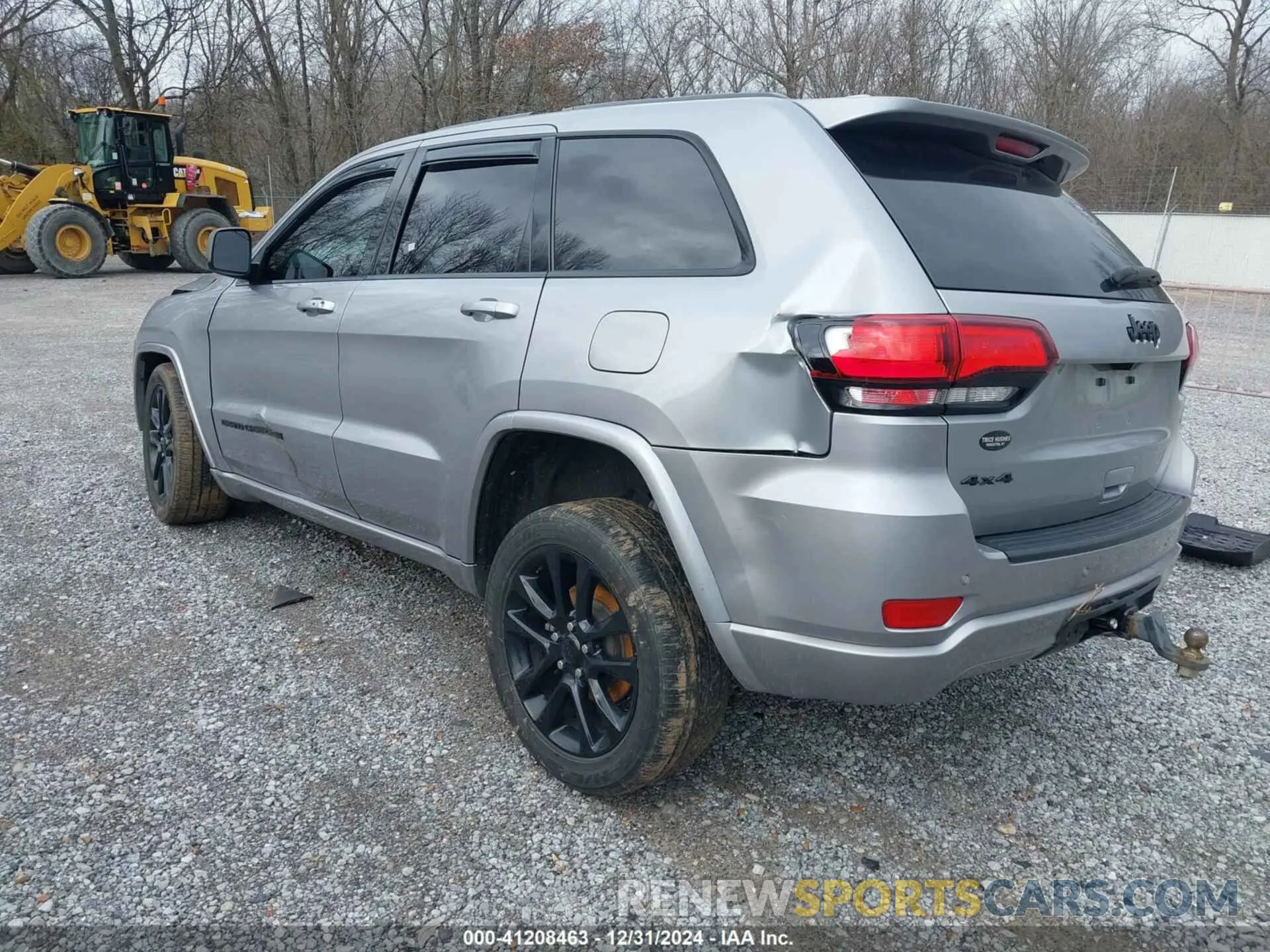 3 Photograph of a damaged car 1C4RJFAG0LC170722 JEEP GRAND CHEROKEE 2020