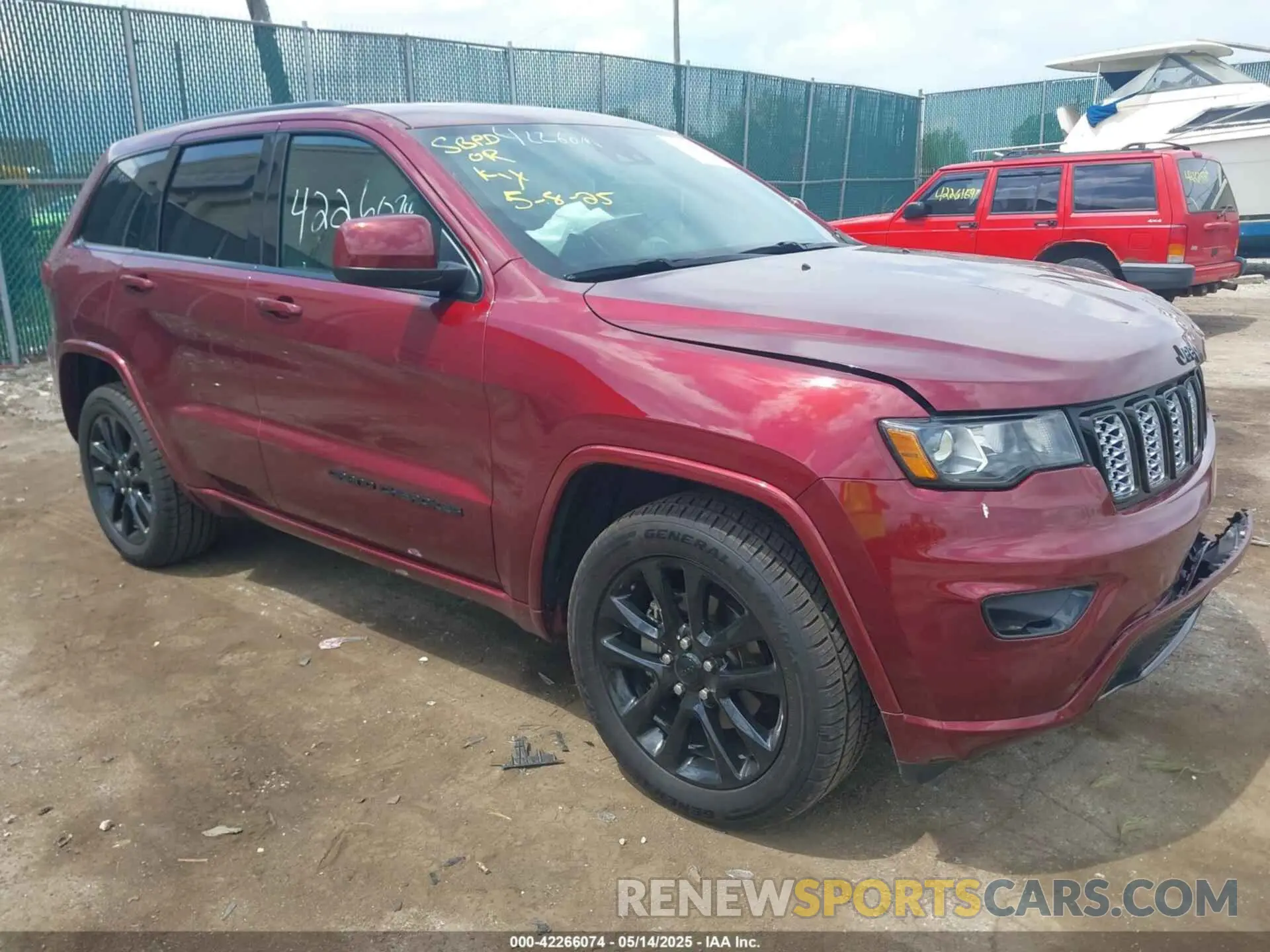 1 Photograph of a damaged car 1C4RJFAG0LC210474 JEEP GRAND CHEROKEE 2020