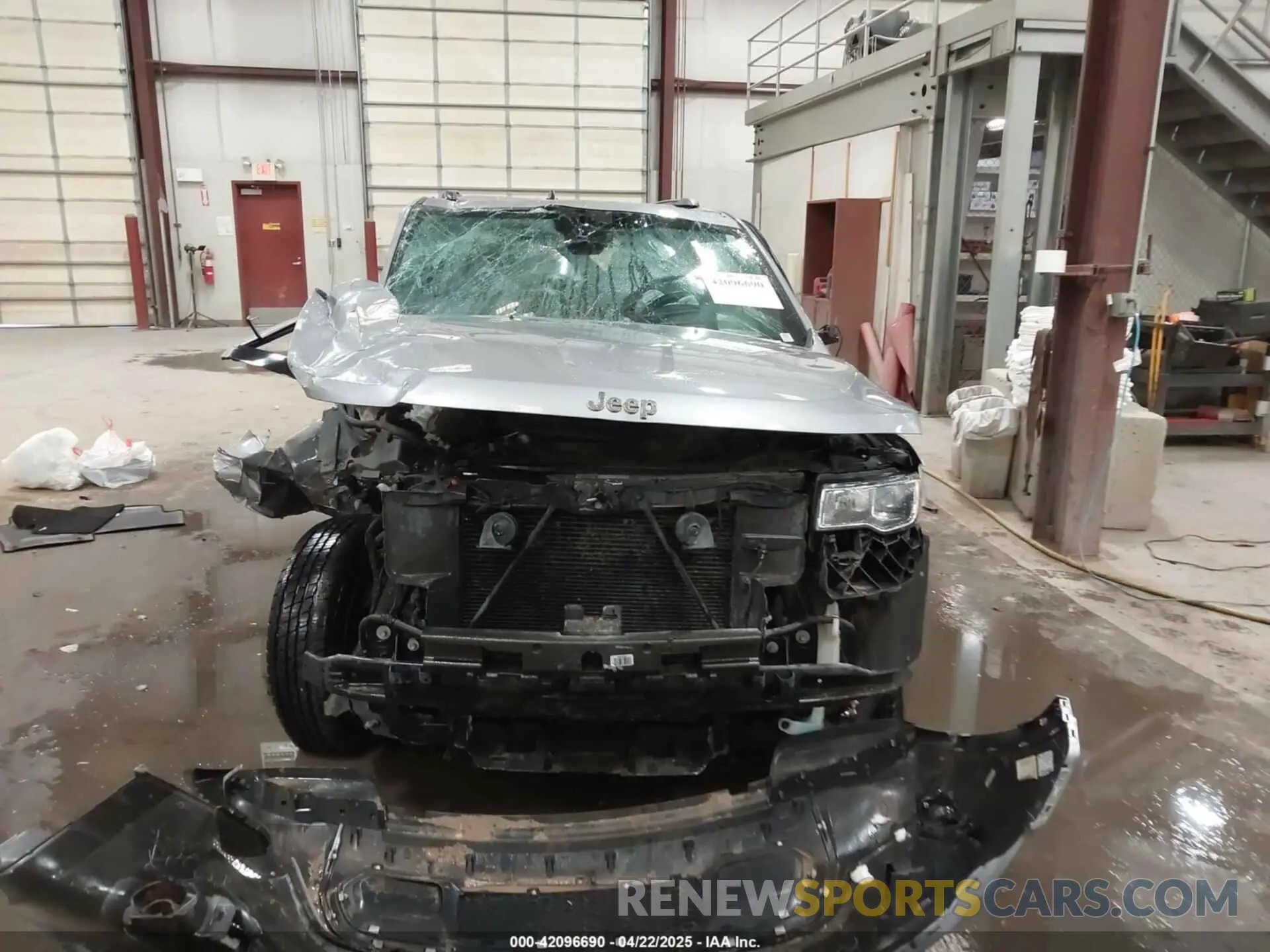 11 Photograph of a damaged car 1C4RJFAG1LC185097 JEEP GRAND CHEROKEE 2020