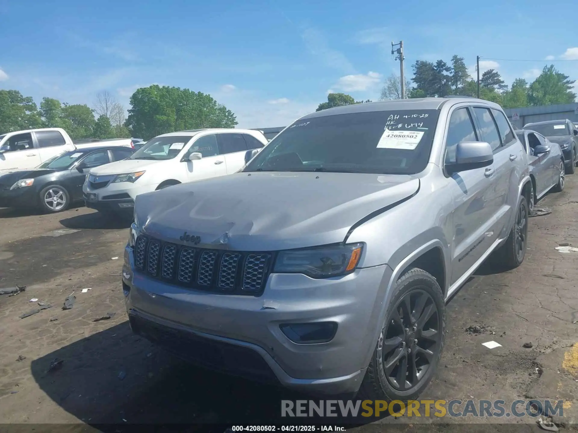 2 Photograph of a damaged car 1C4RJFAG4LC316197 JEEP GRAND CHEROKEE 2020
